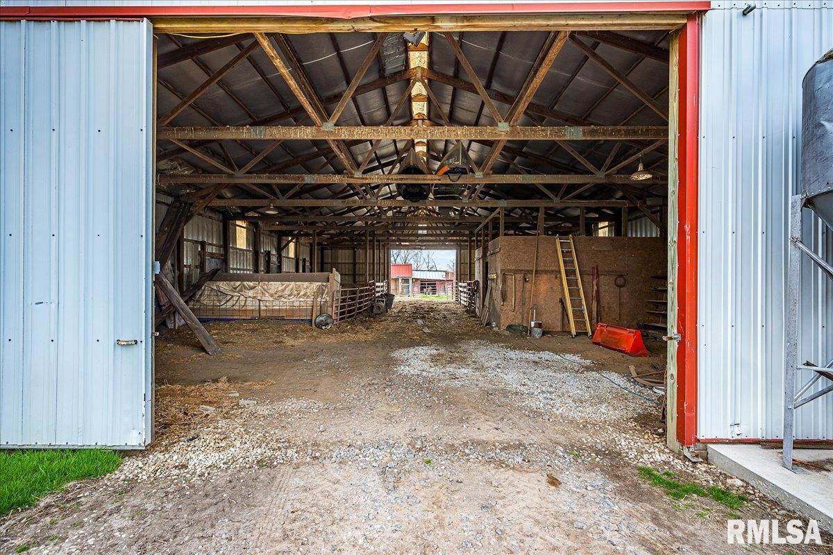 225 E 1st Street, Maquon, Illinois image 43