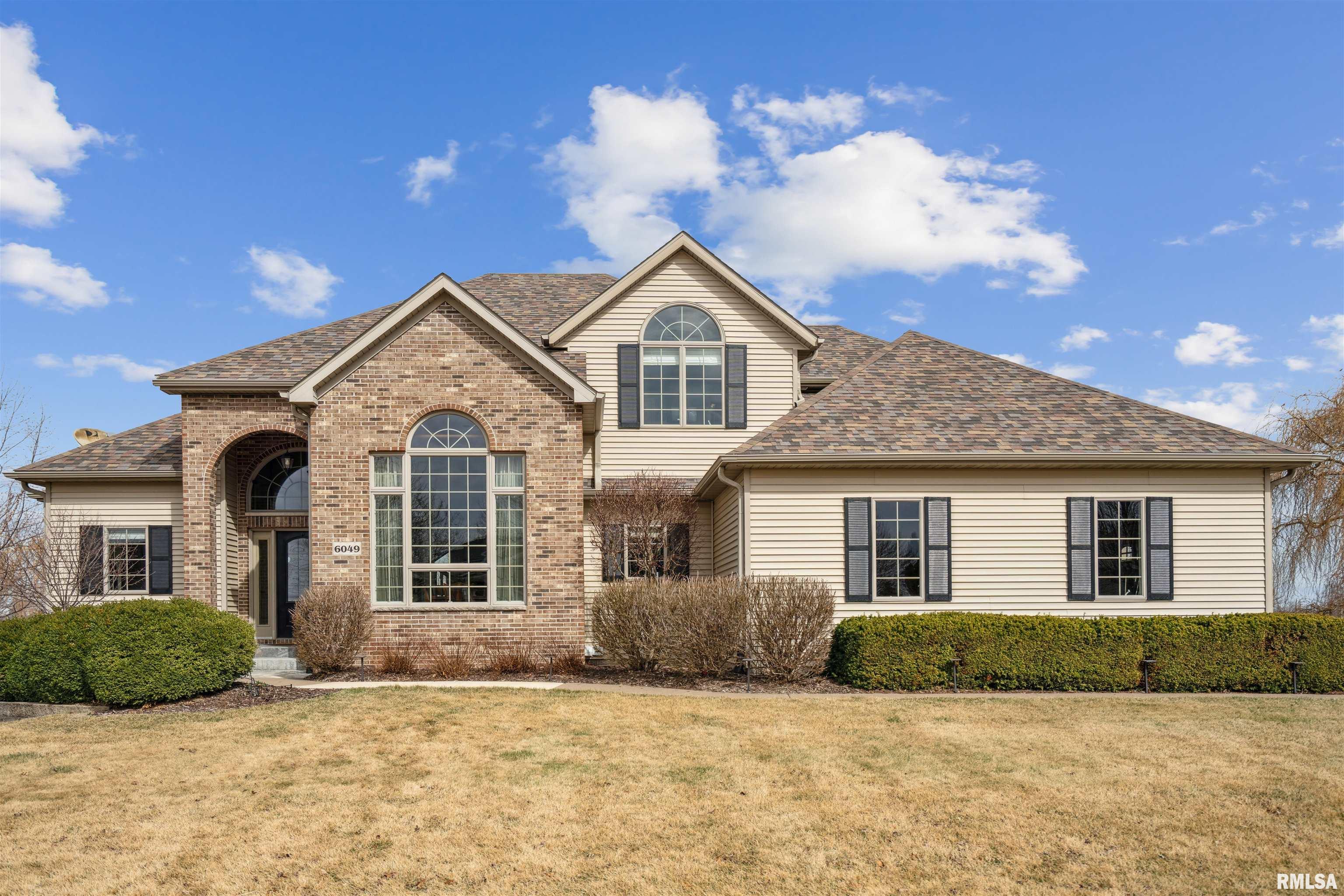 6049 Whispering Hill Drive, Bettendorf, Iowa image 2