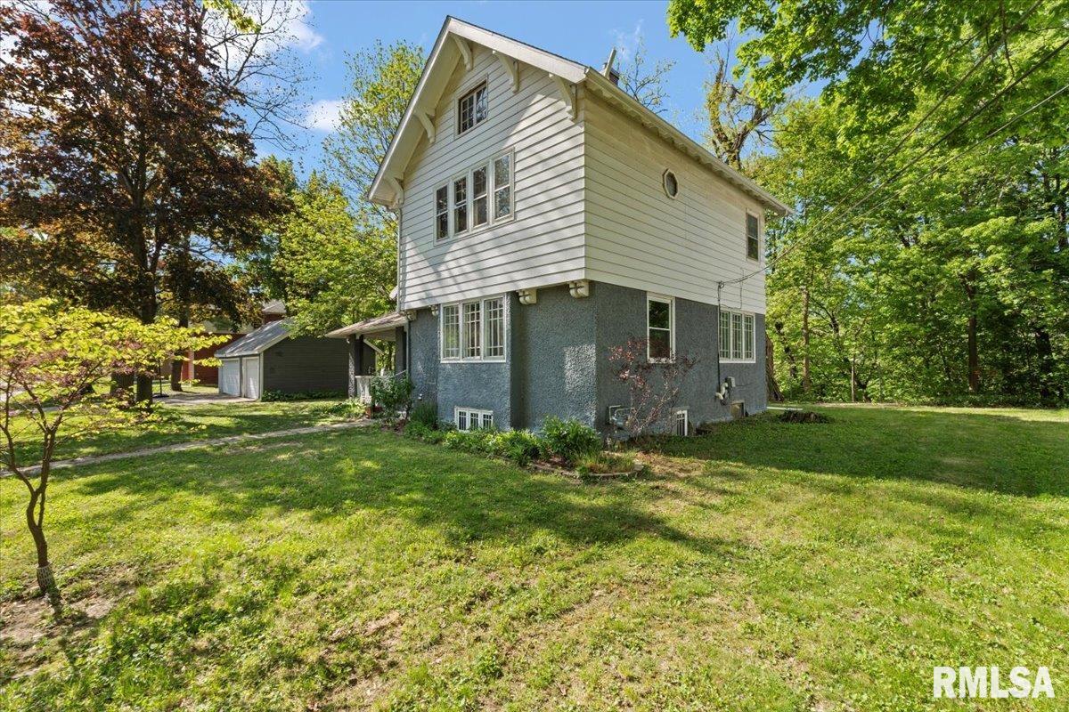 1729 11th Avenue, Moline, Illinois image 46