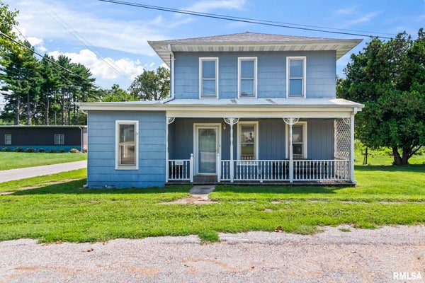 308 S MILL ST, ATHENS, IL 62613 - Image 3d3dded05fe9c56f75f6bf369f8f33f2/3273663582