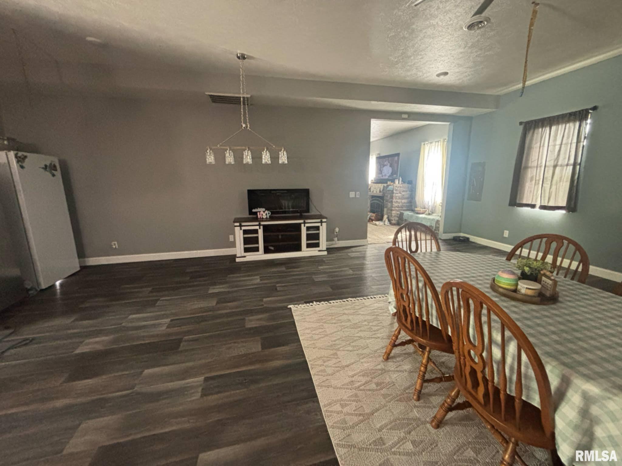 17116 Old Town Drive, Sesser, Illinois image 39