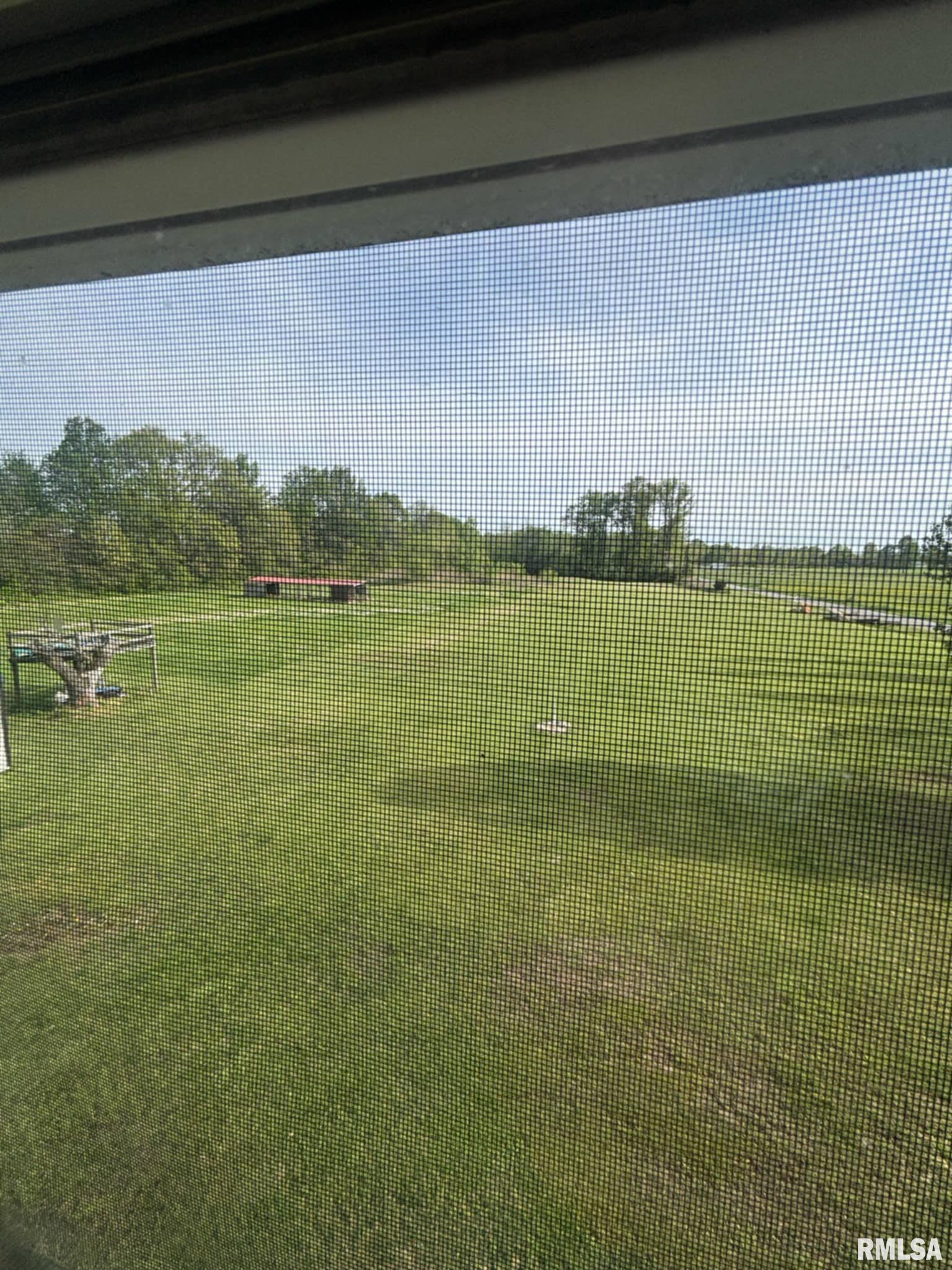 17116 Old Town Drive, Sesser, Illinois image 14
