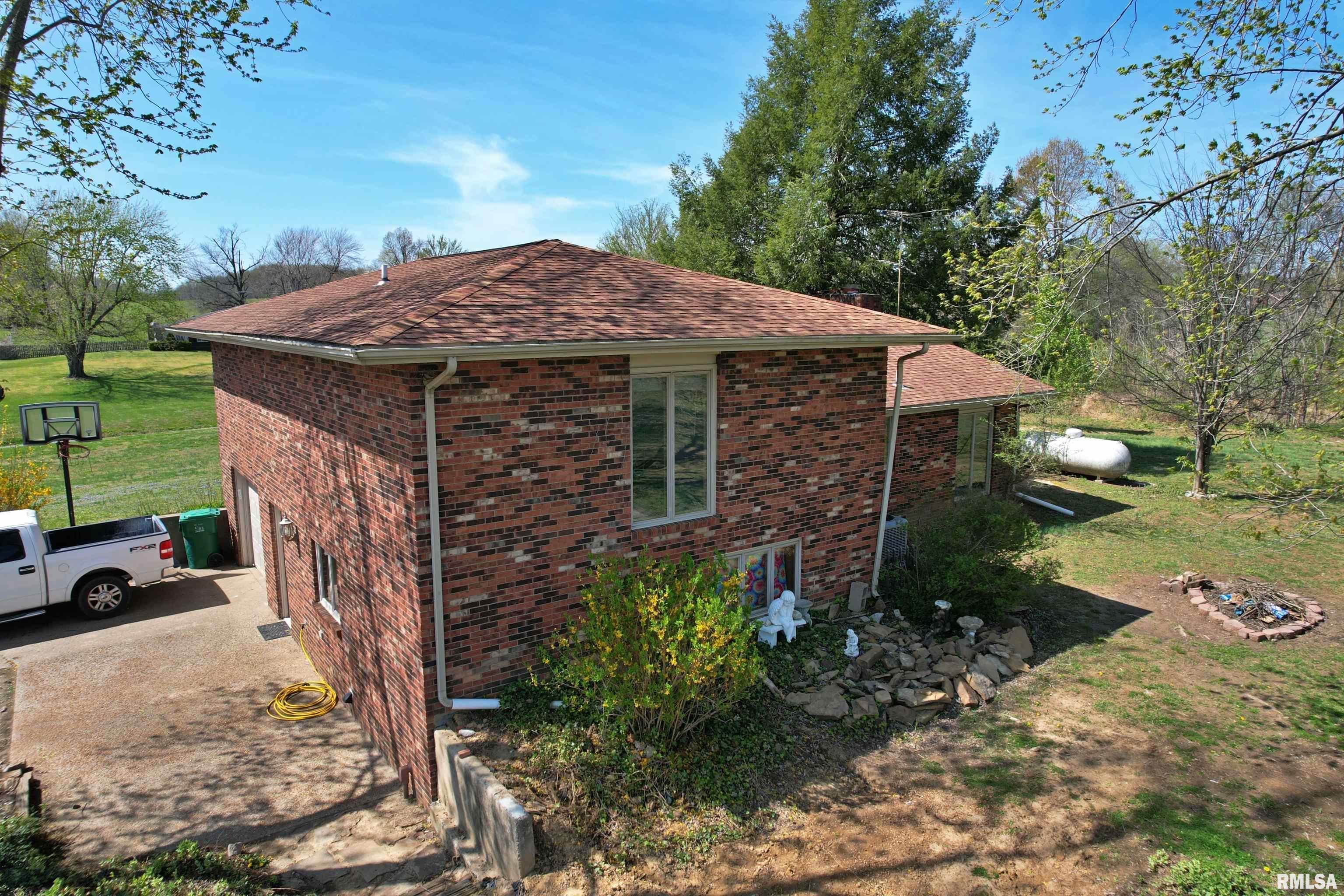 3644 Macedonia Church Road, Metropolis, Illinois image 10