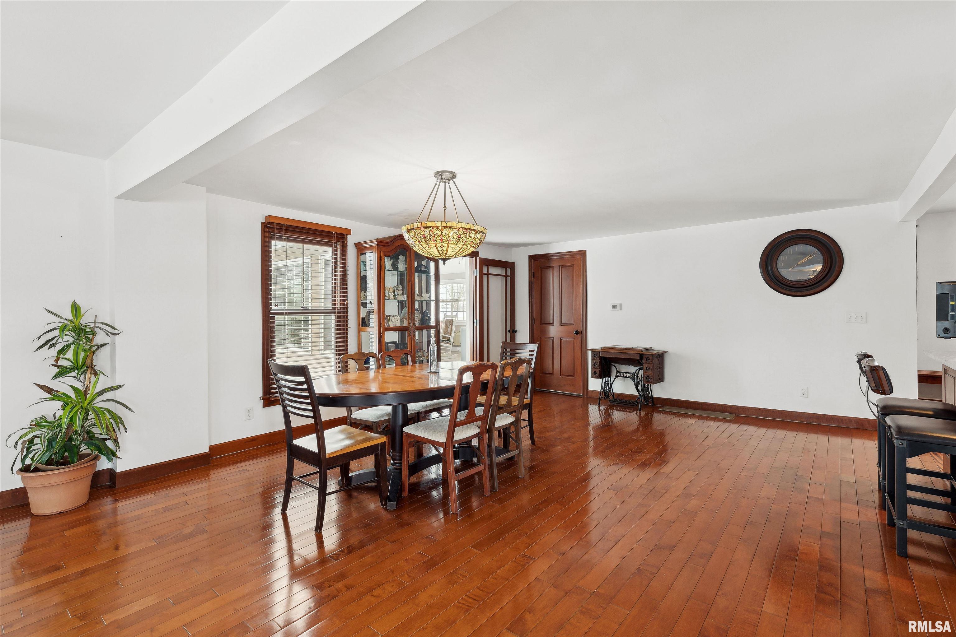 2708 E 46th Street, Davenport, Iowa image 11