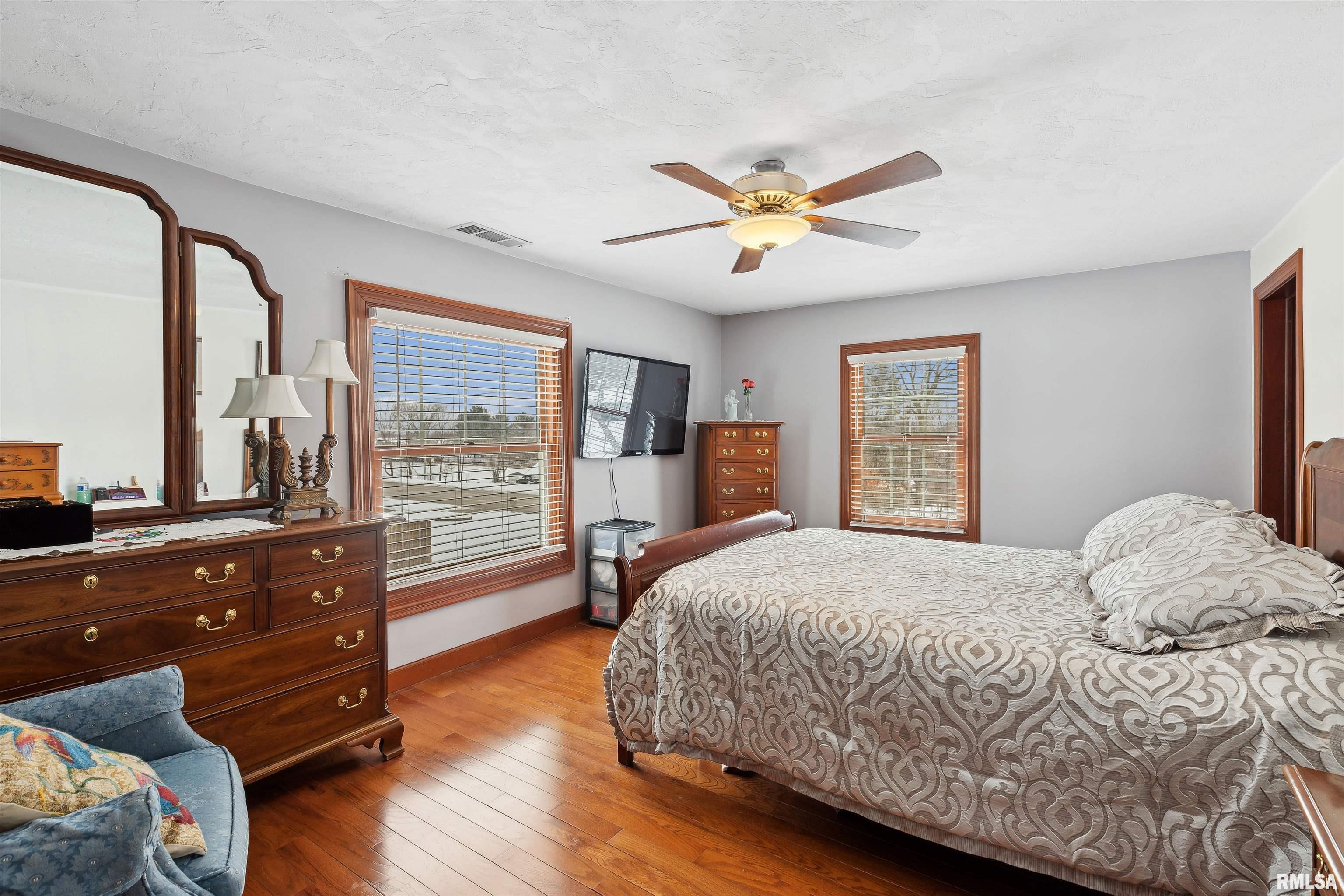 2708 E 46th Street, Davenport, Iowa image 23