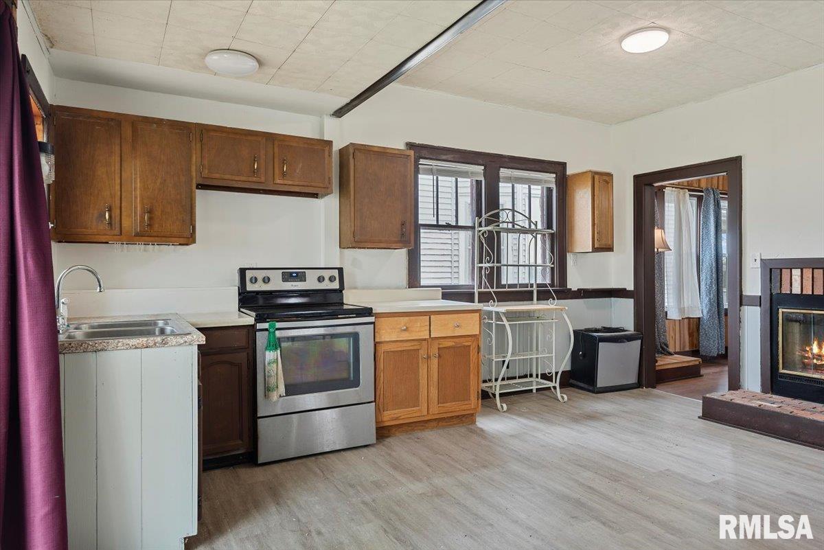 1309 E Converse Avenue, Springfield, Illinois image 13