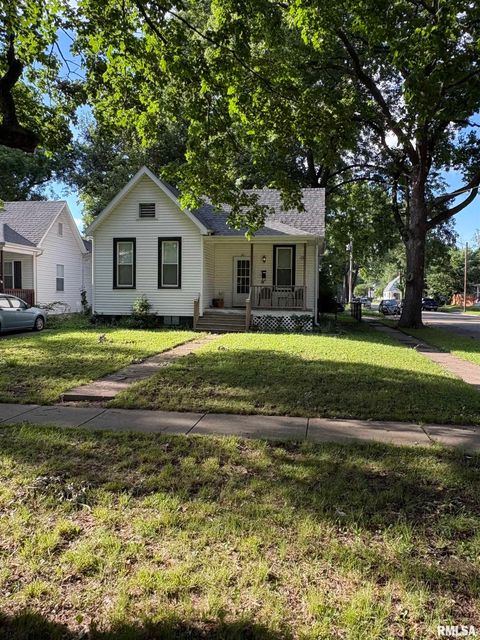 Homes For Sale - 501 W Vine Street<br/> Springfield, IL 62704
