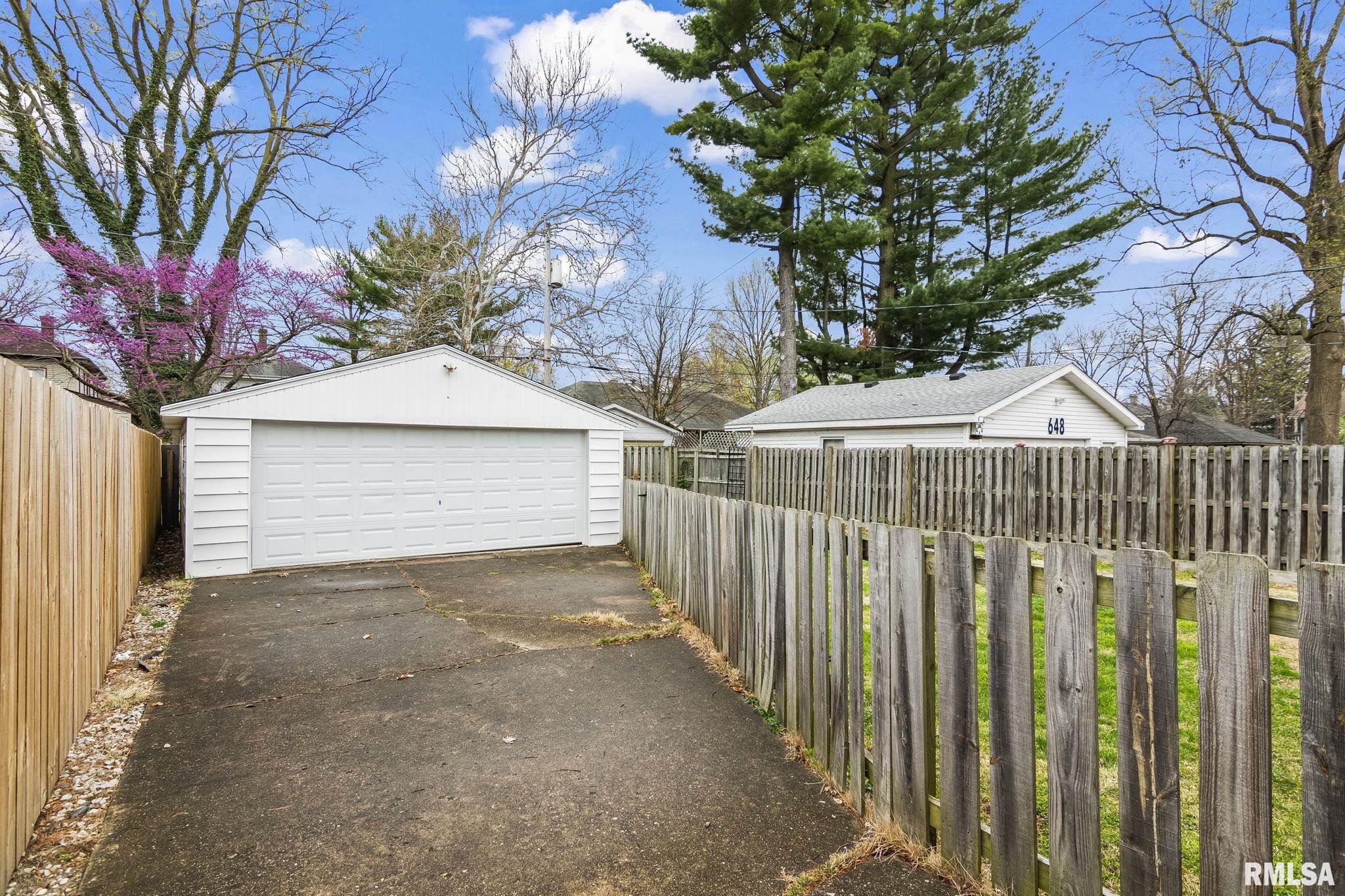 644 W Woodland Avenue, Springfield, Illinois image 30