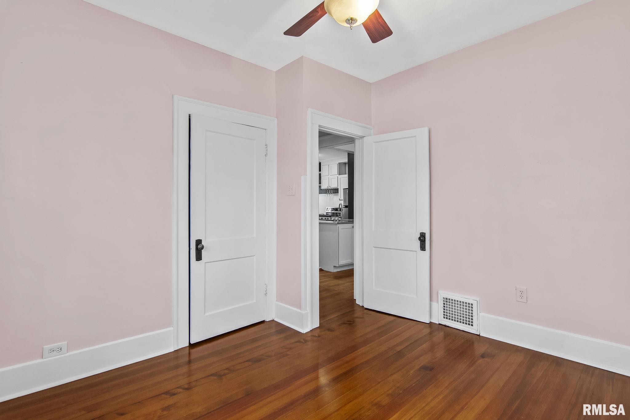 644 W Woodland Avenue, Springfield, Illinois image 20