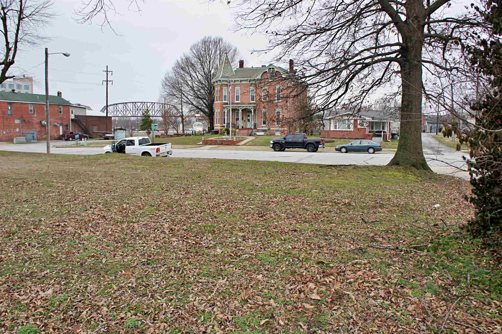 202 Metropolis Street, Metropolis, Illinois image 7