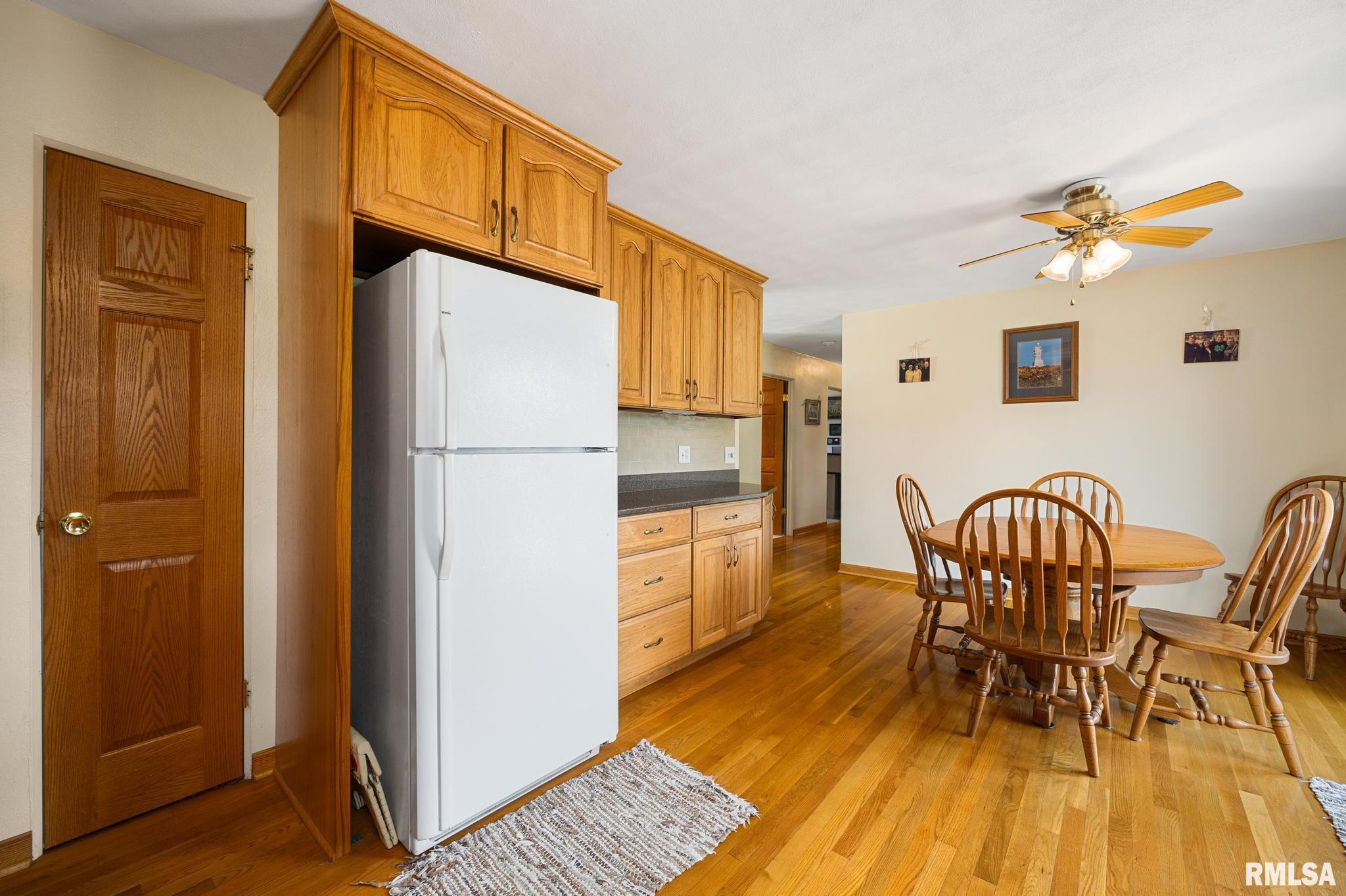 2731 W Pine Hill Lane, Peoria, Illinois image 10