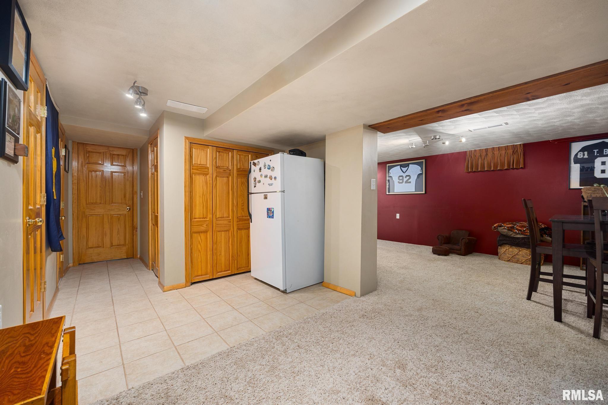 2731 W Pine Hill Lane, Peoria, Illinois image 27