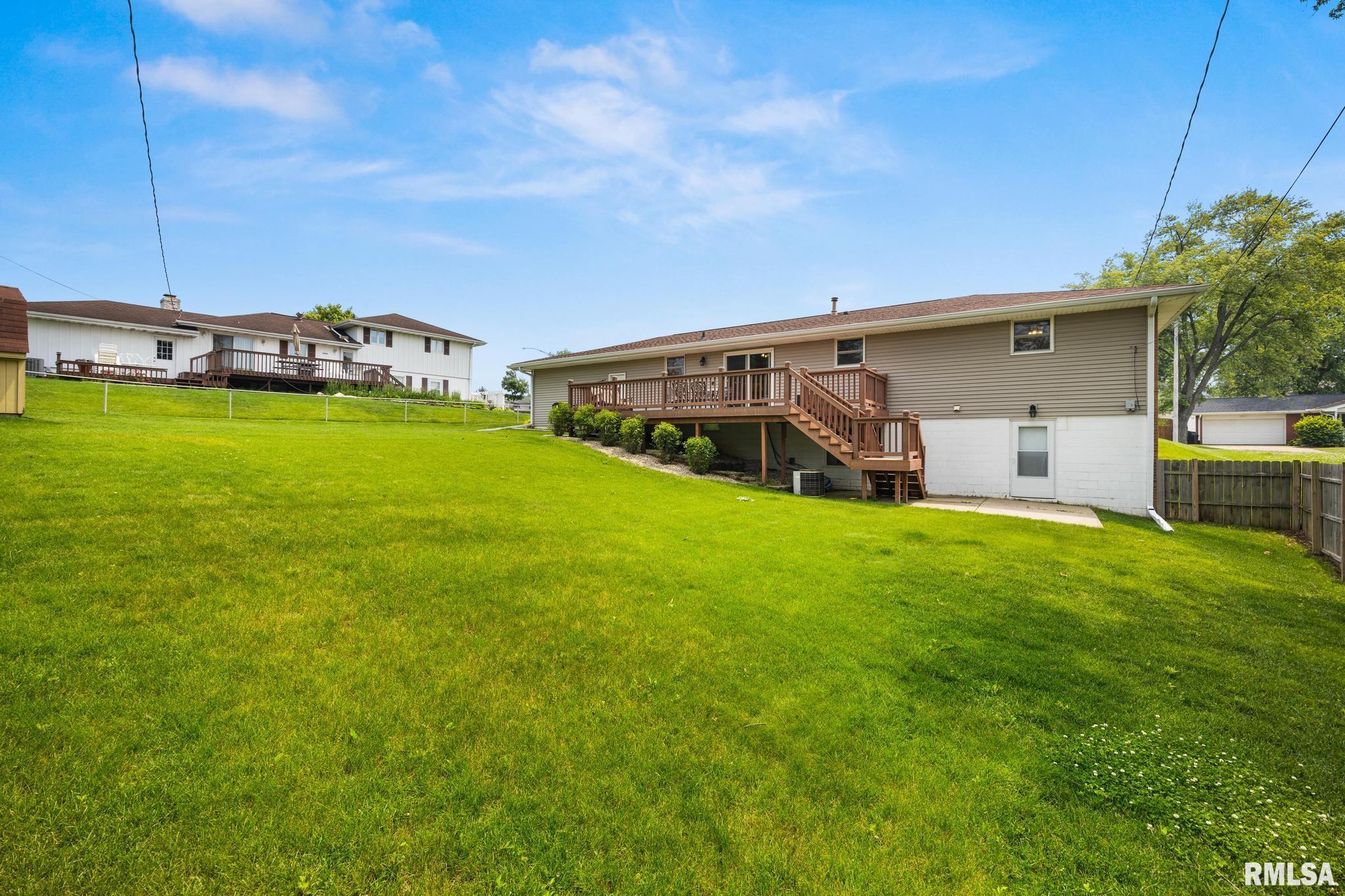 2731 W Pine Hill Lane, Peoria, Illinois image 36