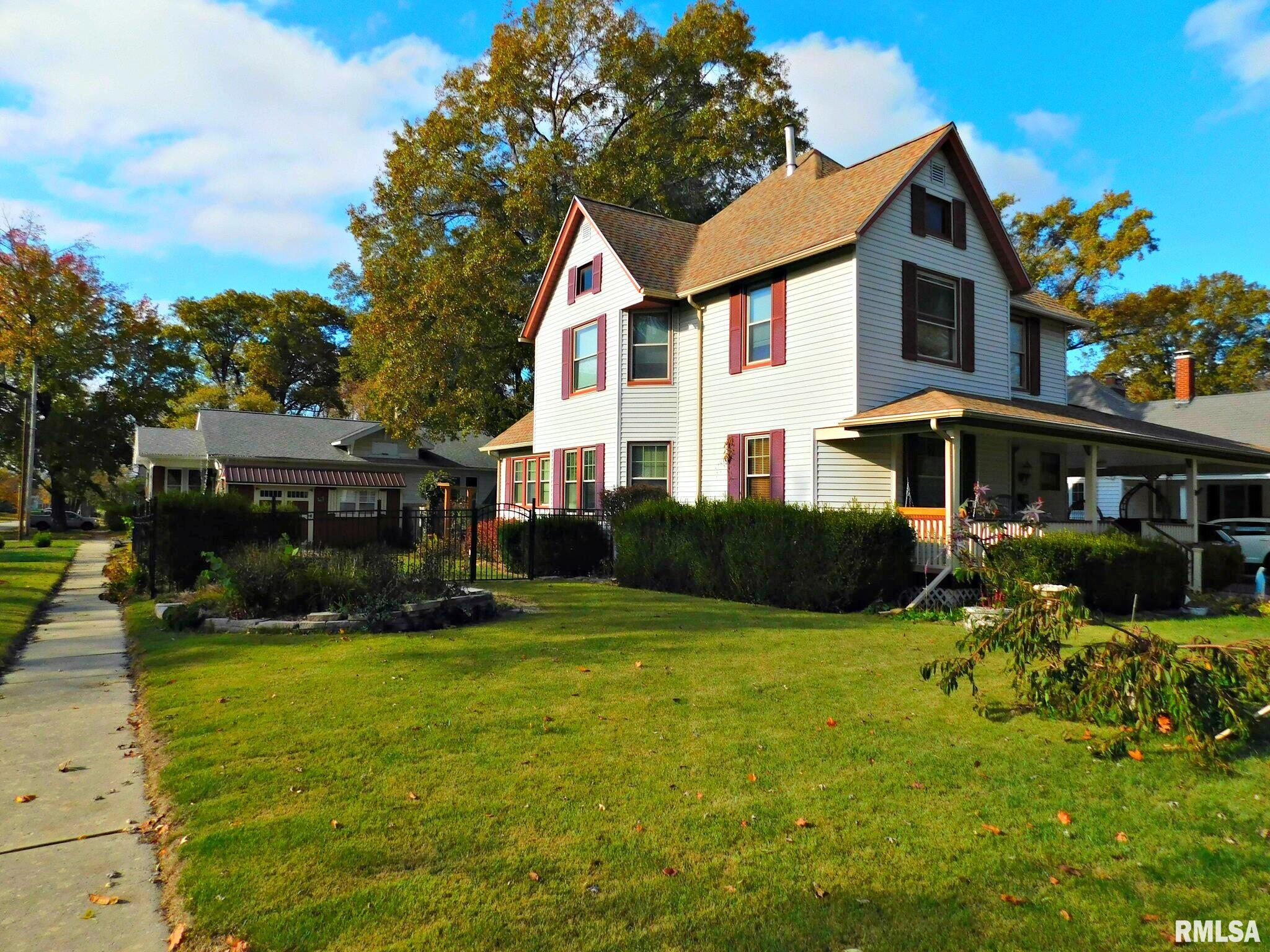 538 S Sycamore Street, Centralia, Illinois image 1