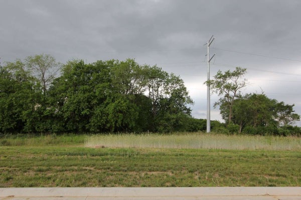 7123 N WATER OAK DR, EDWARDS, IL 61528 - Image 3e7c037e5eeffdf198570818b5a41354/920857766