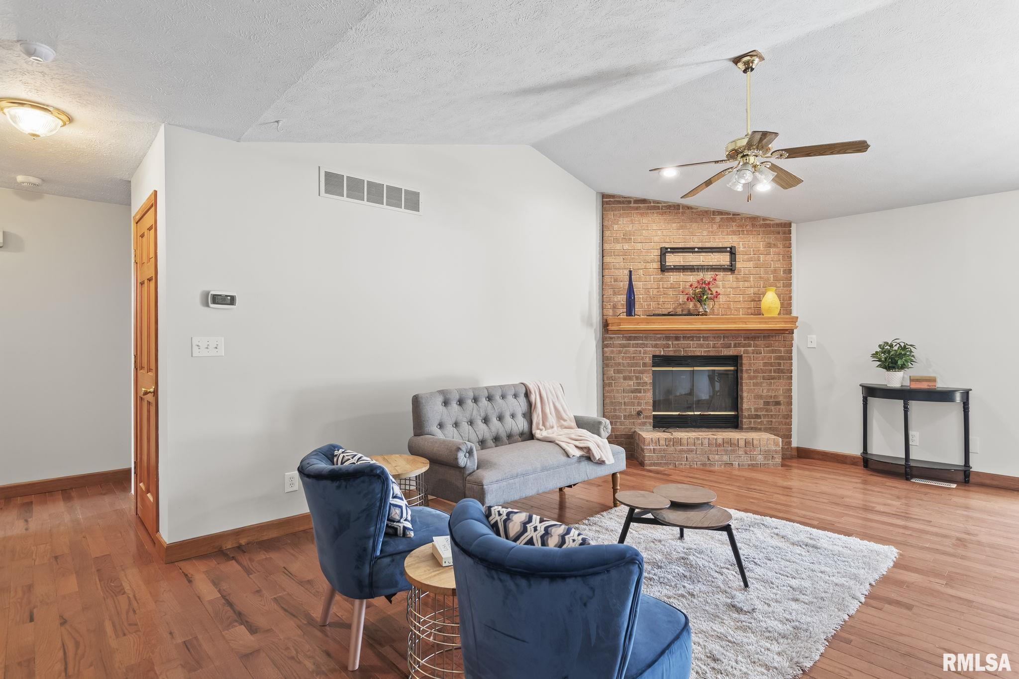 228 Brookside Glen Drive, Sherman, Illinois image 2