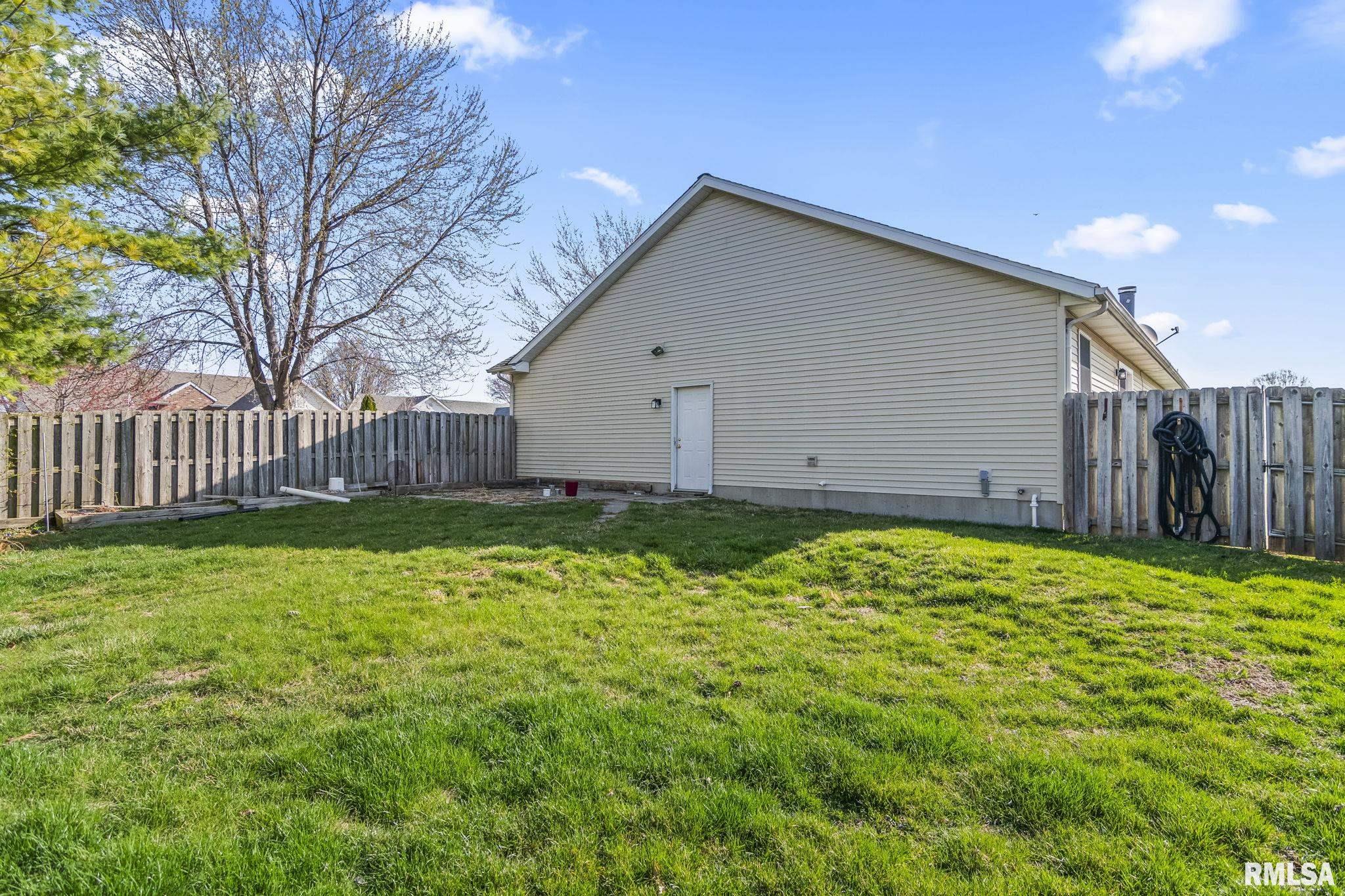 228 Brookside Glen Drive, Sherman, Illinois image 29