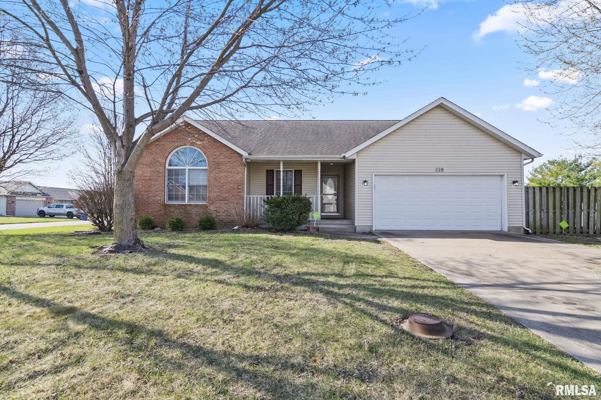 228 Brookside Glen Drive, Sherman, Illinois image 30