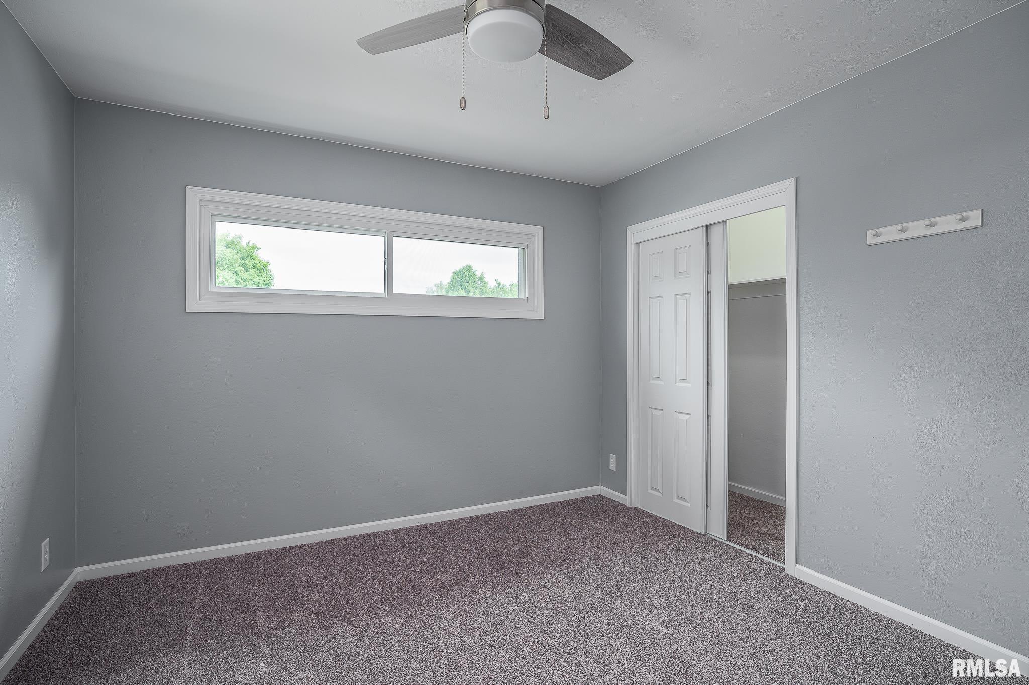 2845 Washington Lane, Davenport, Iowa image 12