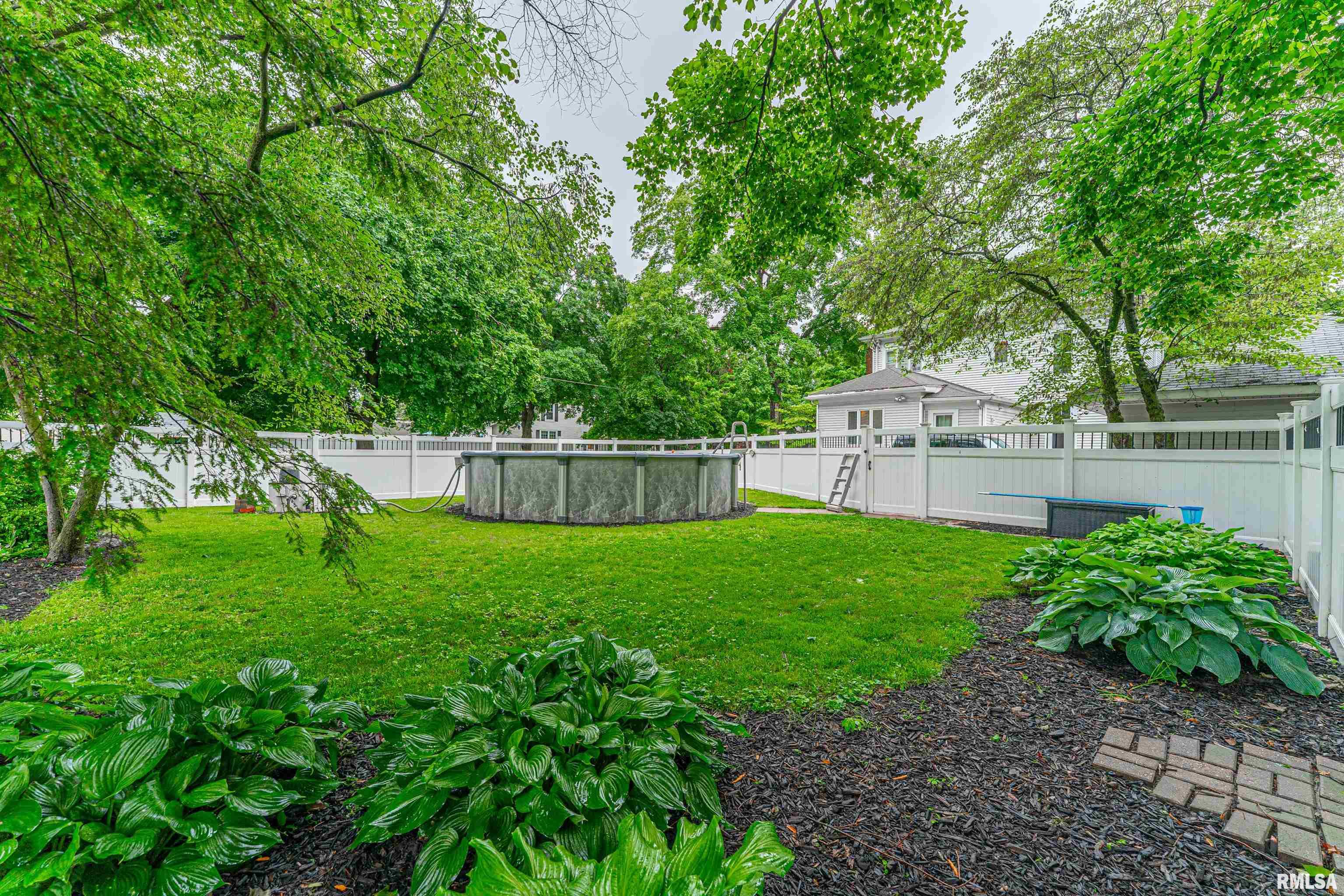 226 Delavan Street, Lincoln, Illinois image 37