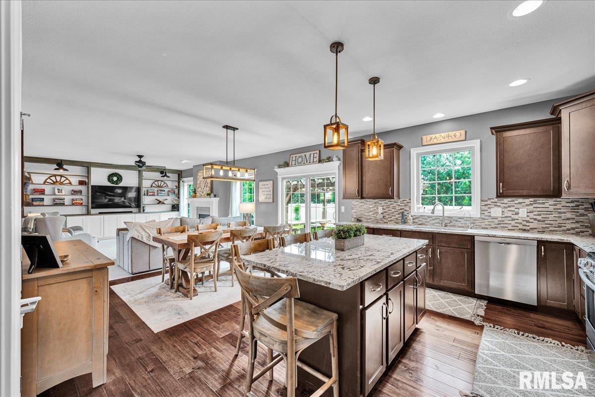 443 Garnet Drive, Morton, Illinois image 12