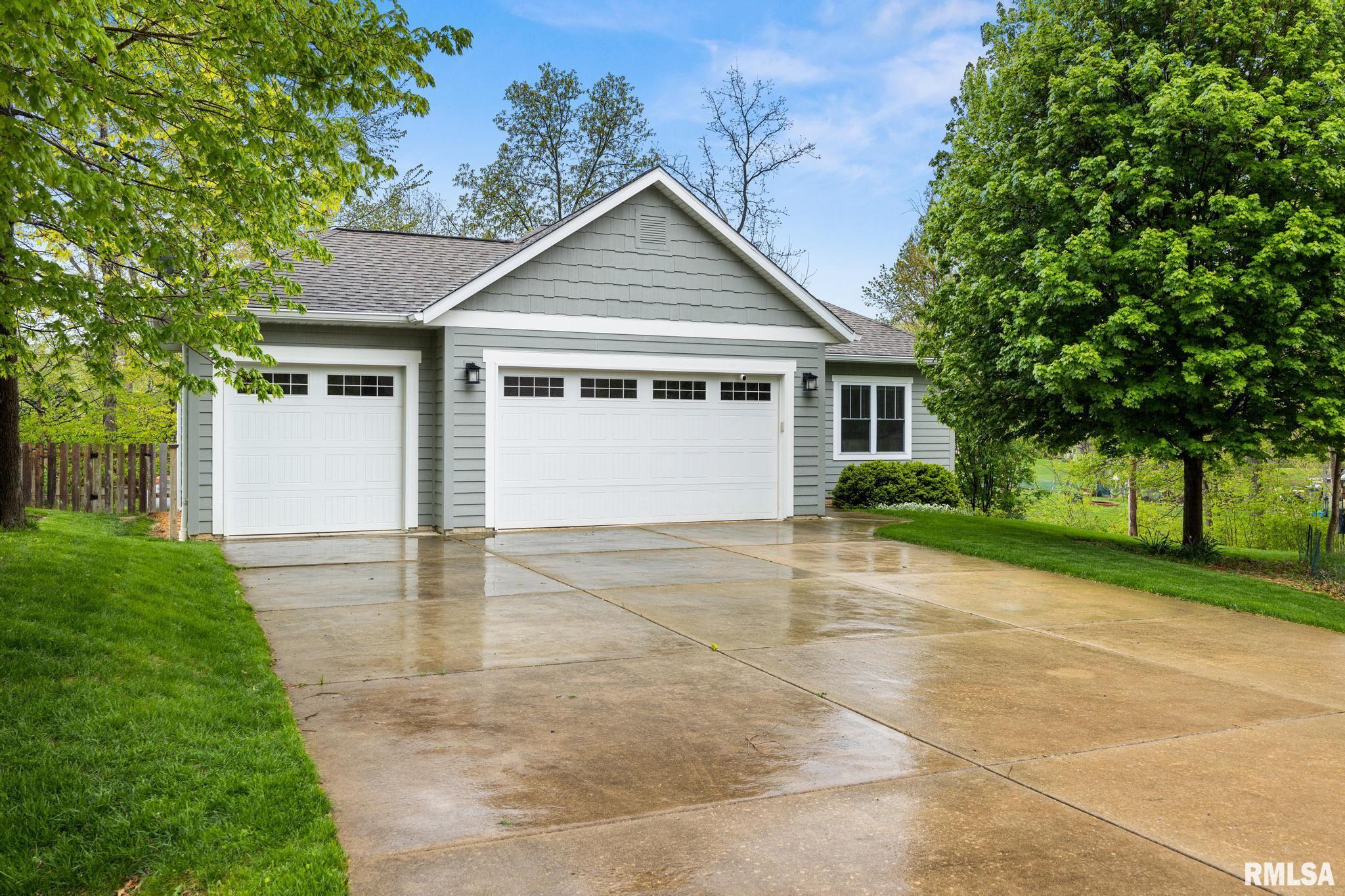 13377 Lakeview Court, Tremont, Illinois image 1