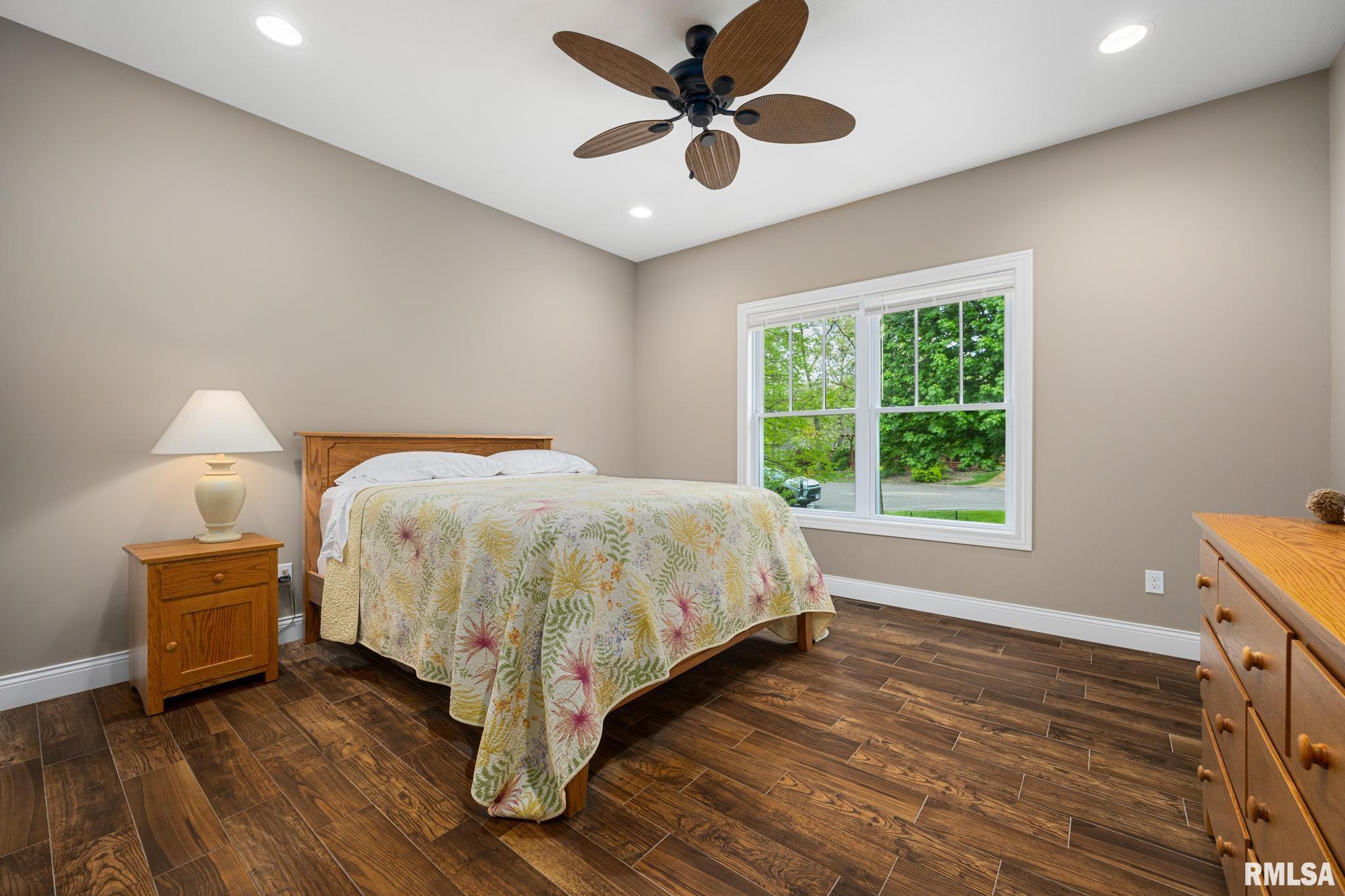 13377 Lakeview Court, Tremont, Illinois image 10