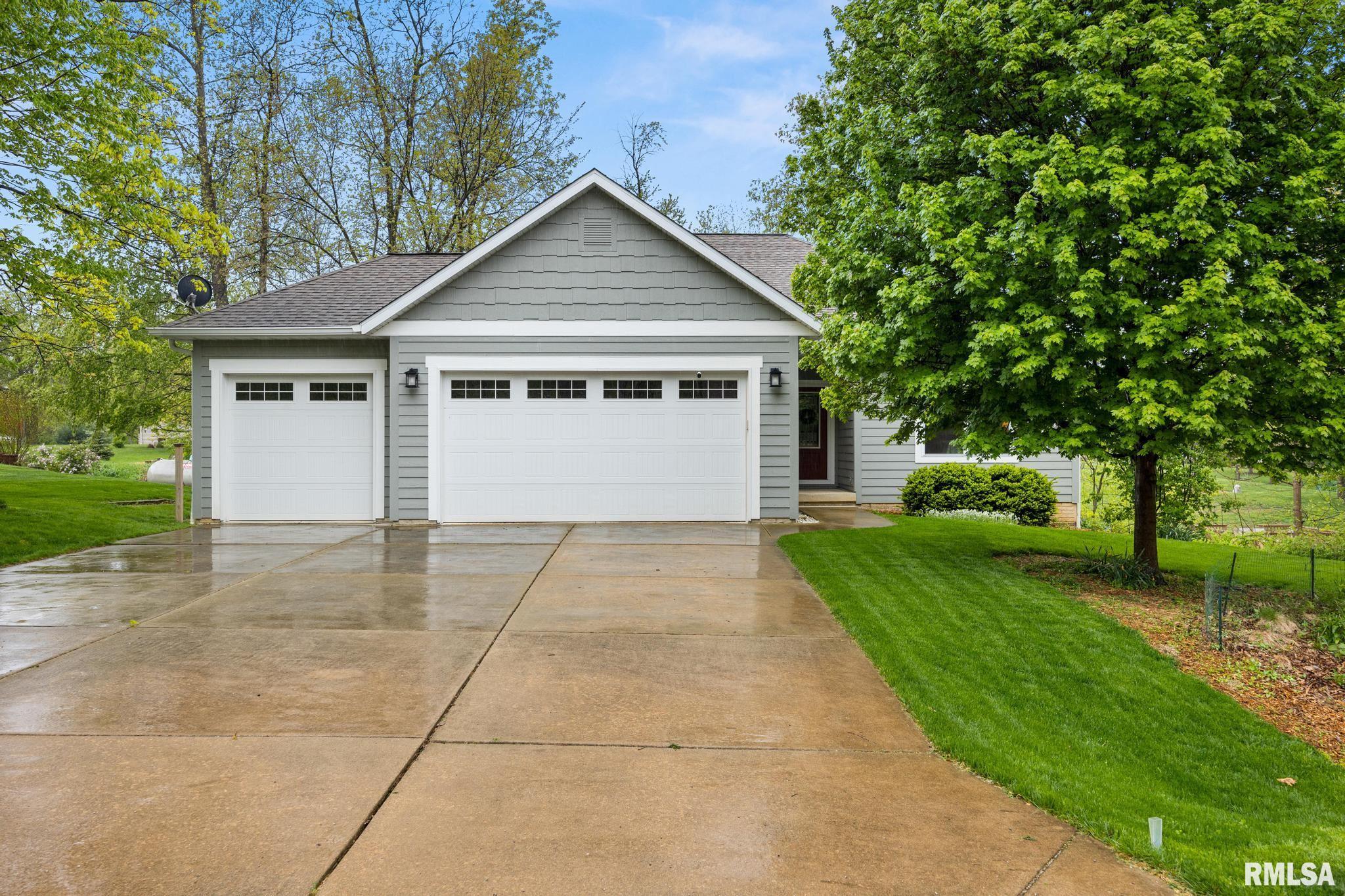 13377 Lakeview Court, Tremont, Illinois image 2