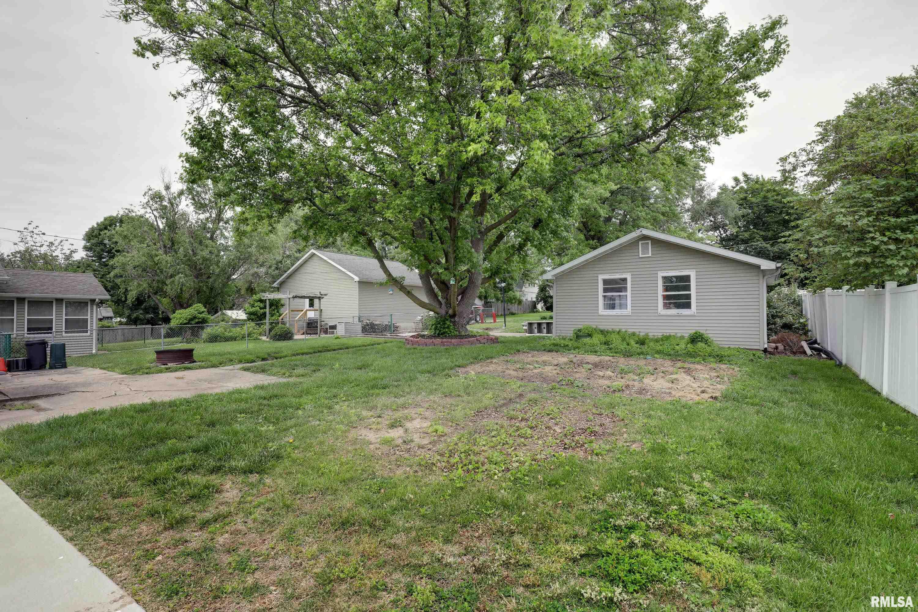 2911 Hampshire Street, Quincy, Illinois image 21