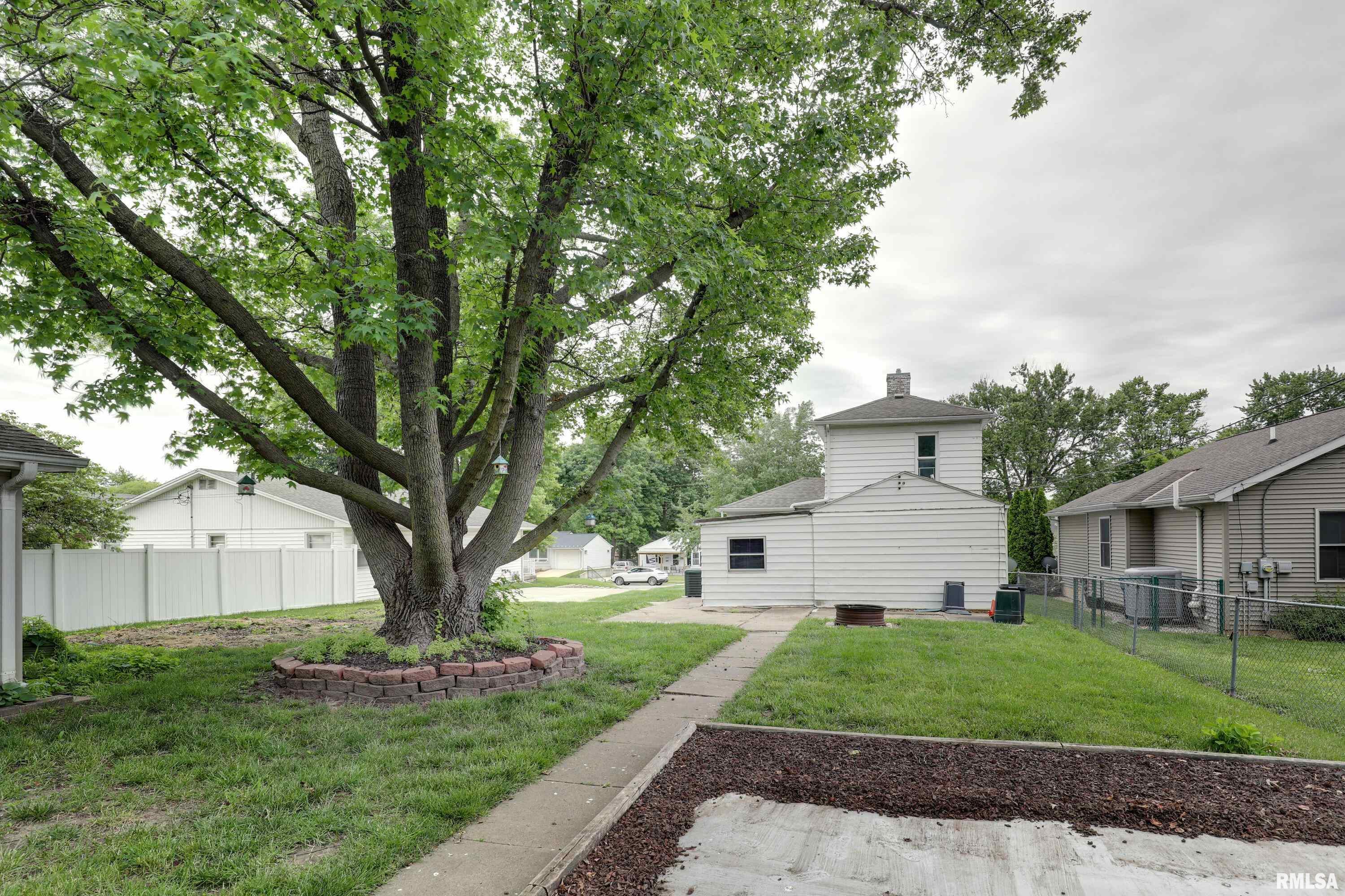 2911 Hampshire Street, Quincy, Illinois image 18