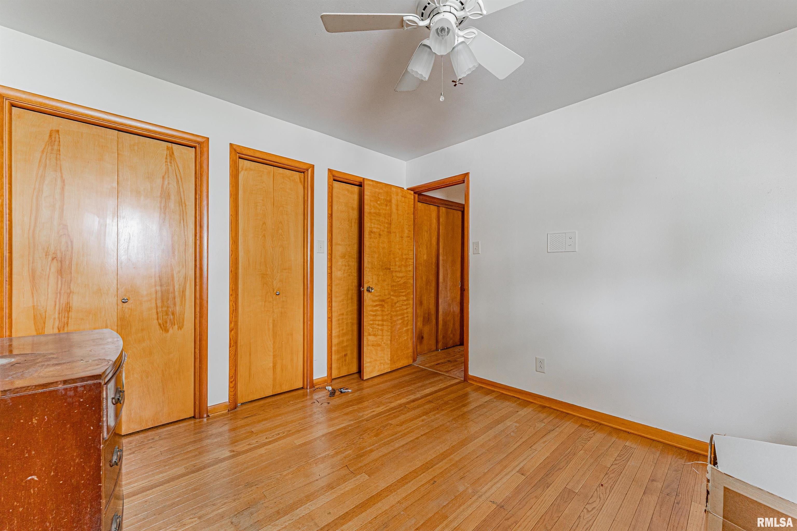 8 Tulip Drive, Lincoln, Illinois image 13