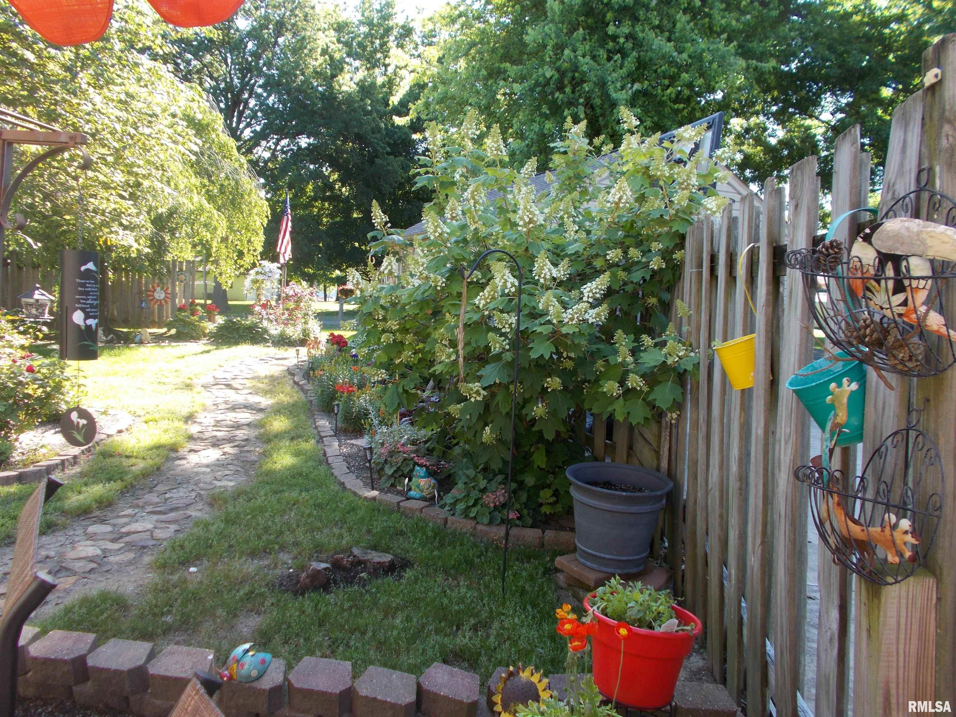 512 S Garfield Street, Steeleville, Illinois image 27