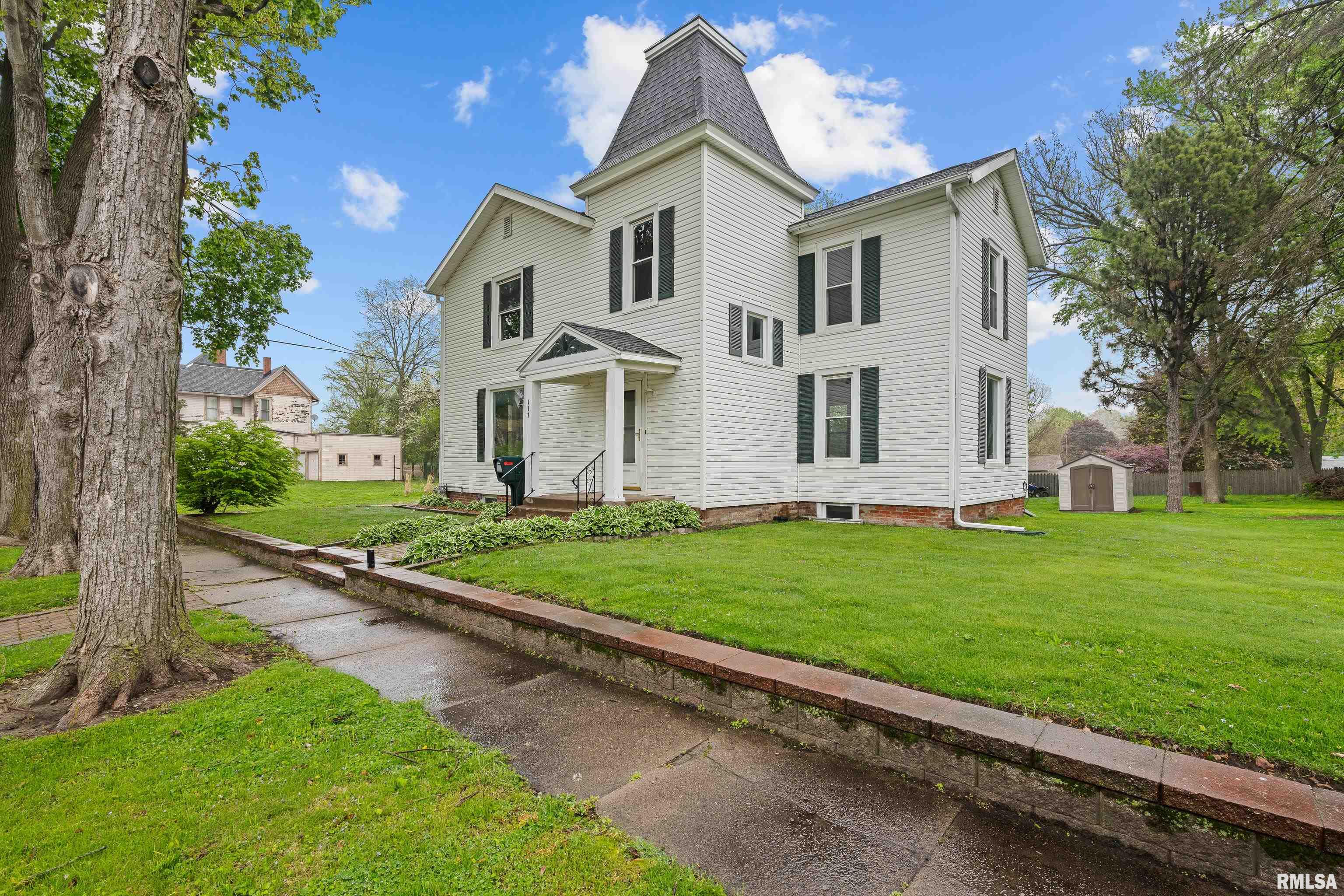 117 S 8th Street, Monmouth, Illinois image 30