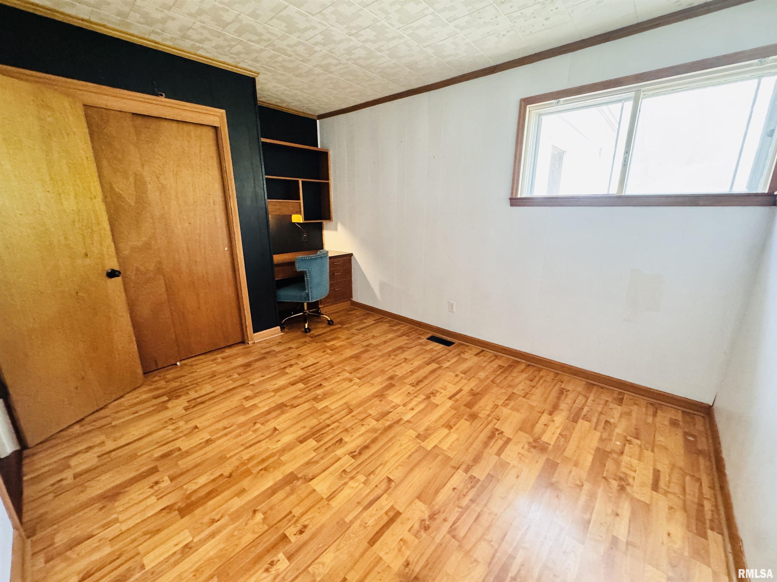 711 E Piper Street, Macomb, Illinois image 22