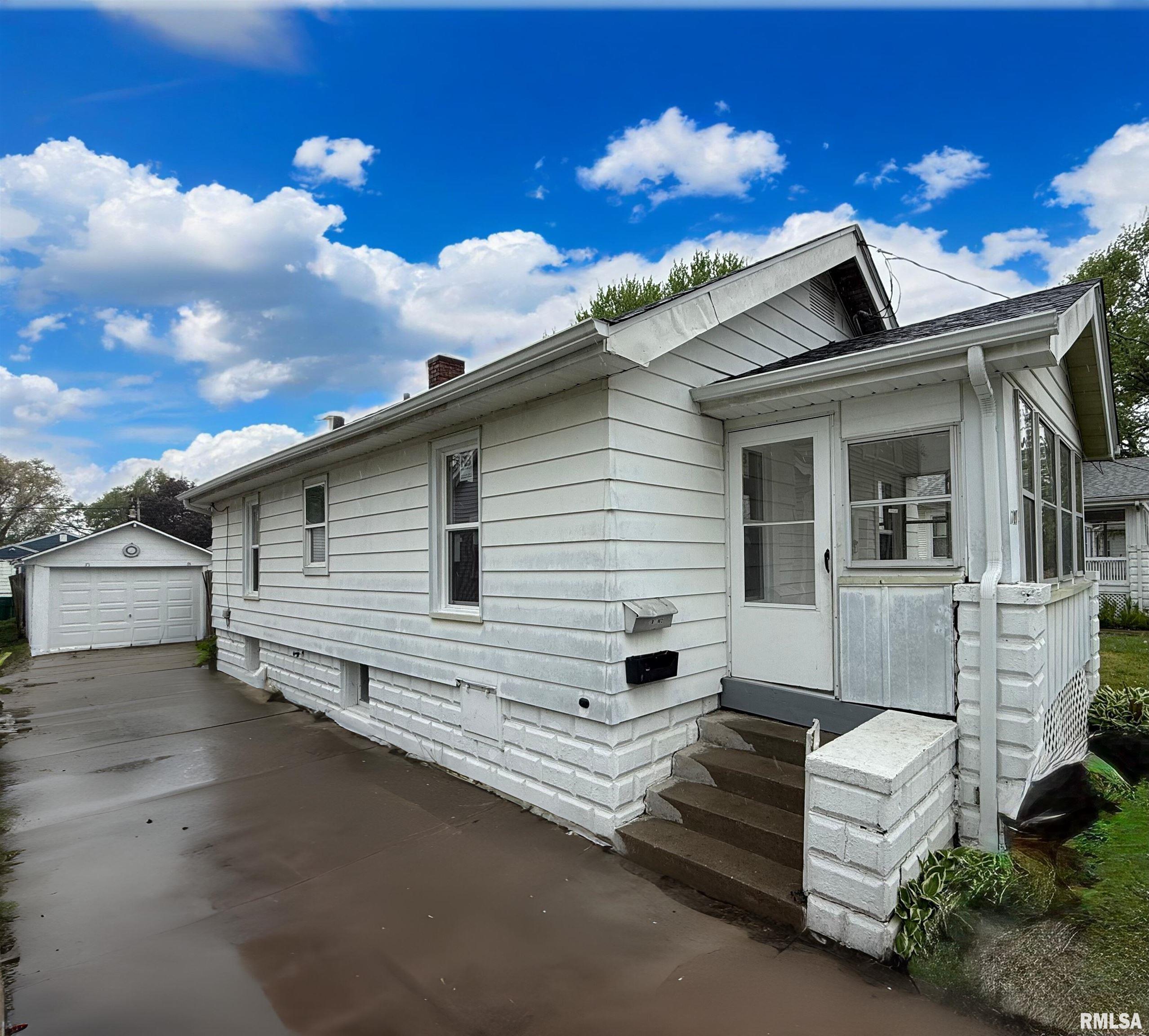 720 E Gift Avenue, Peoria, Illinois image 2