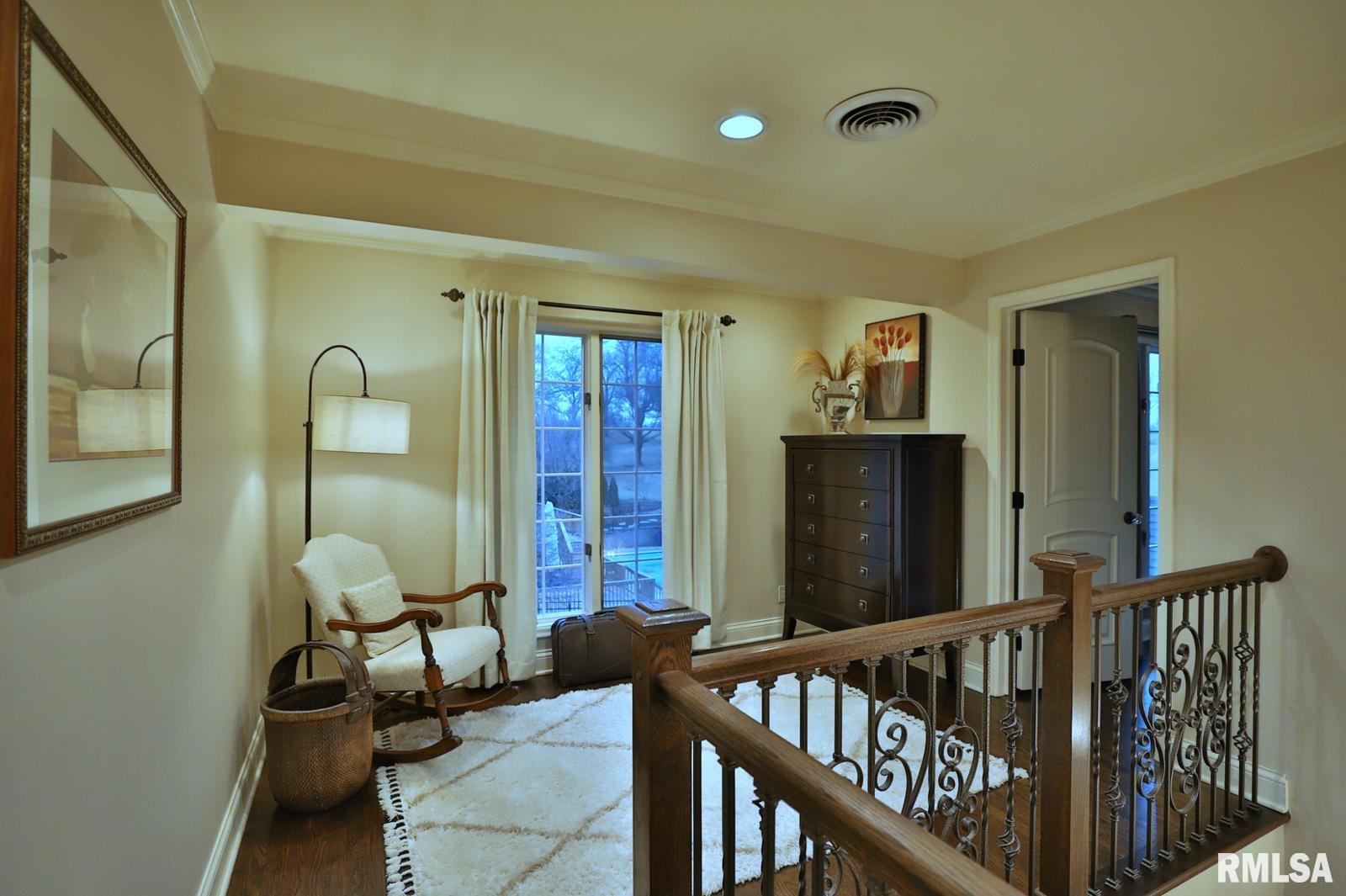 4320 N Miller Avenue, Peoria Heights, Illinois image 32
