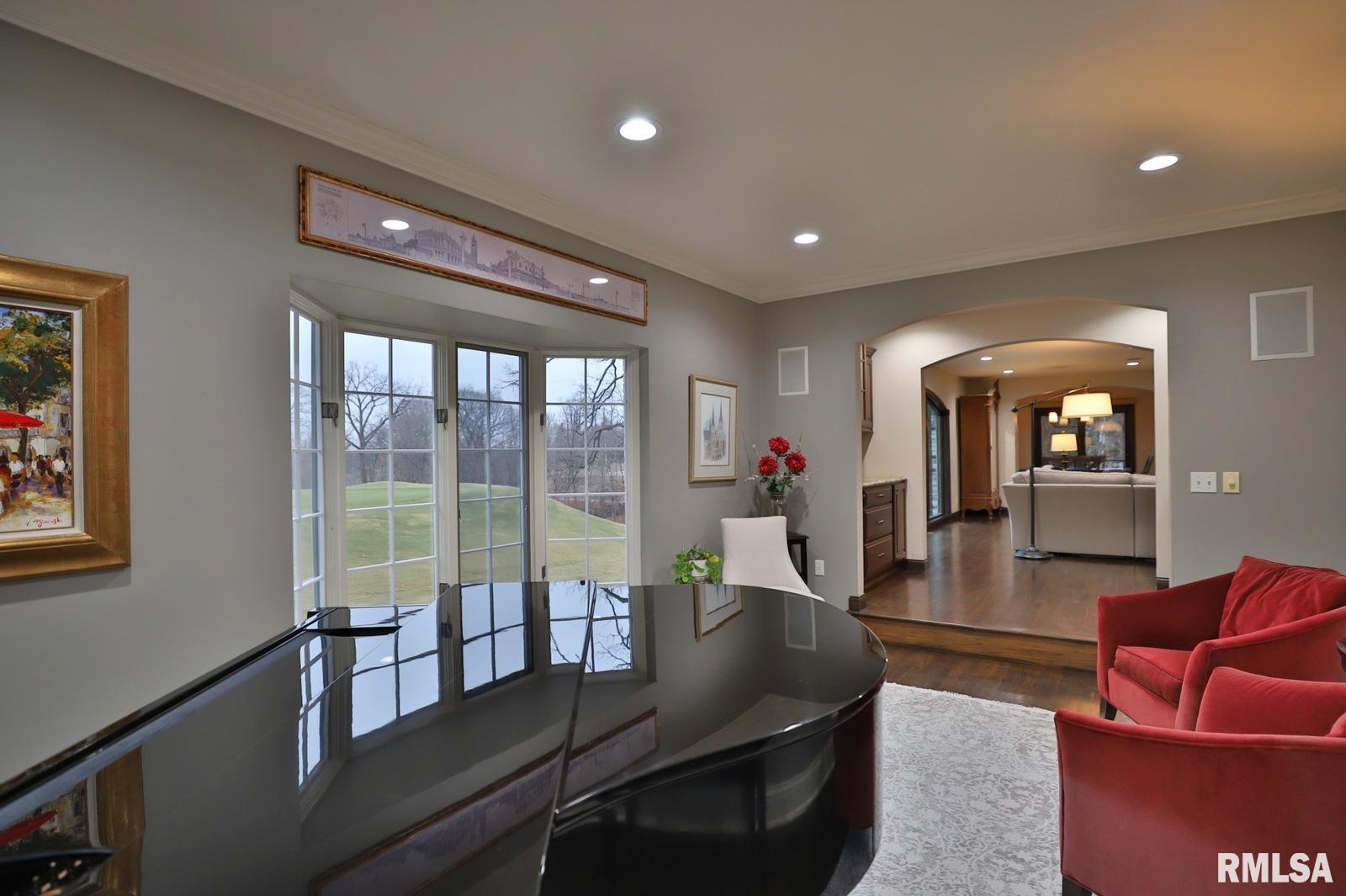 4320 N Miller Avenue, Peoria Heights, Illinois image 25