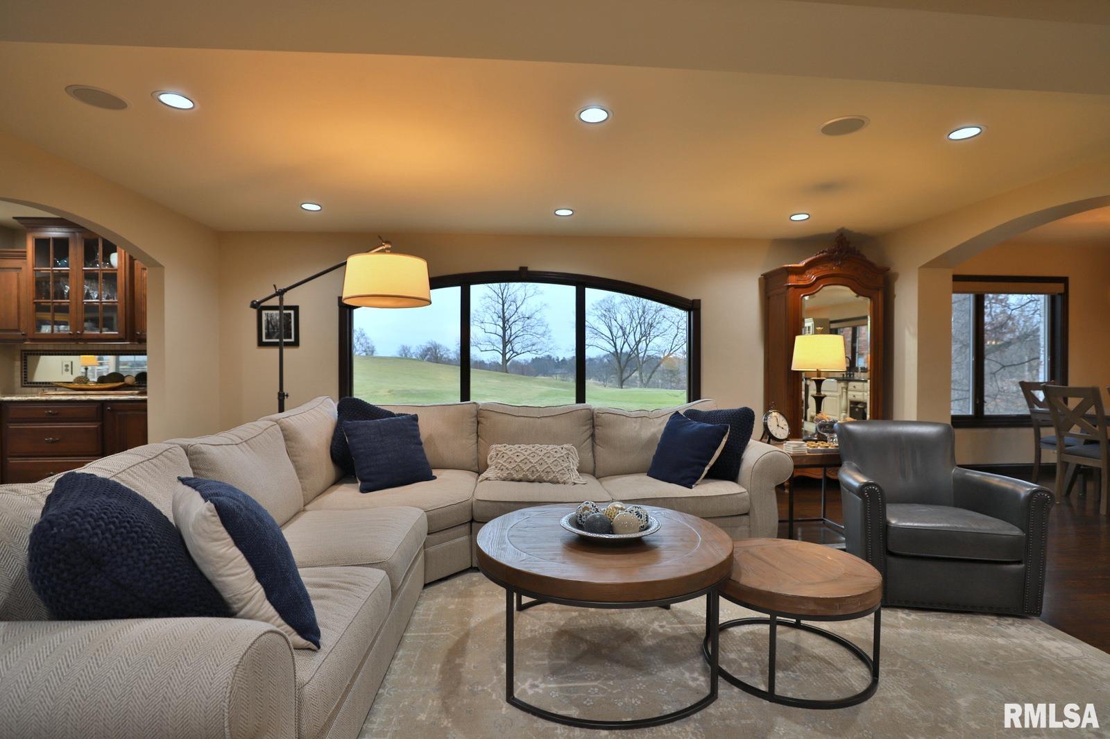 4320 N Miller Avenue, Peoria Heights, Illinois image 17