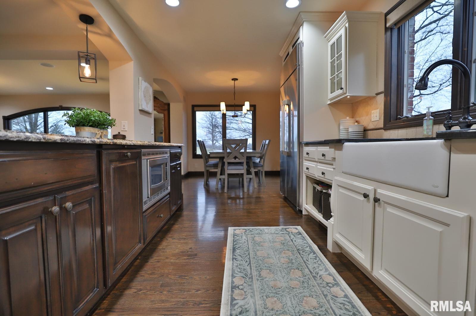 4320 N Miller Avenue, Peoria Heights, Illinois image 16