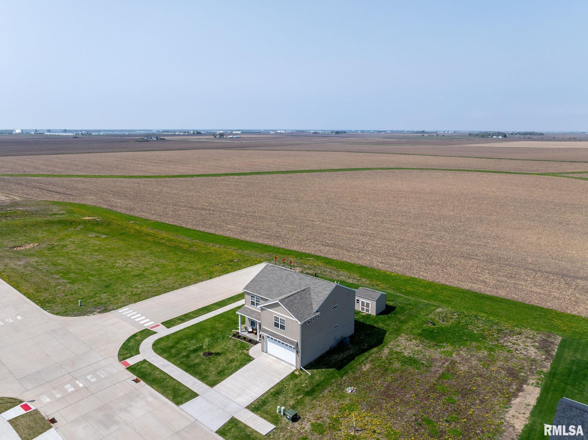1824 S 5th Street, Eldridge, Iowa image 41