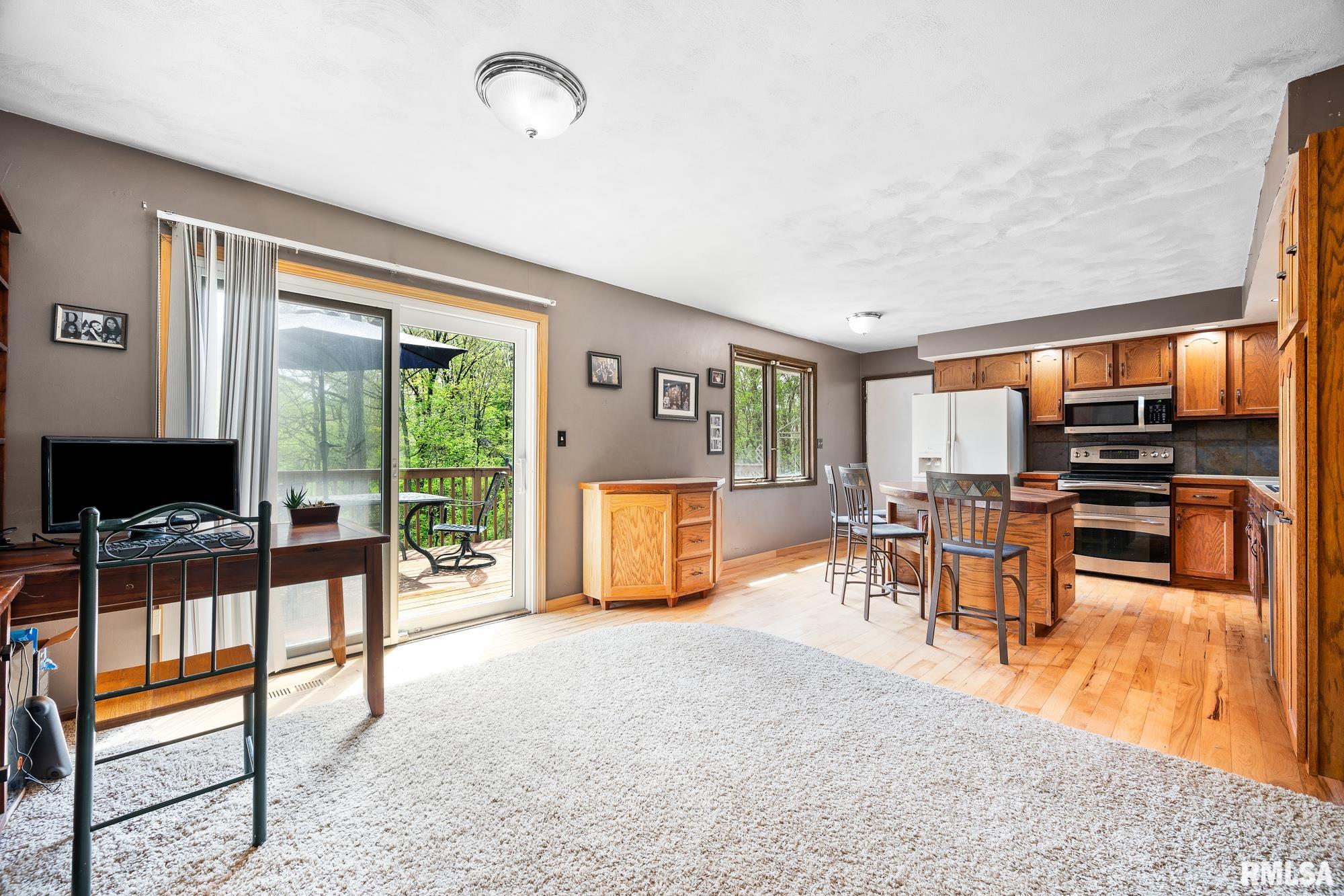 7404 W Countryview Drive, Peoria, Illinois image 7