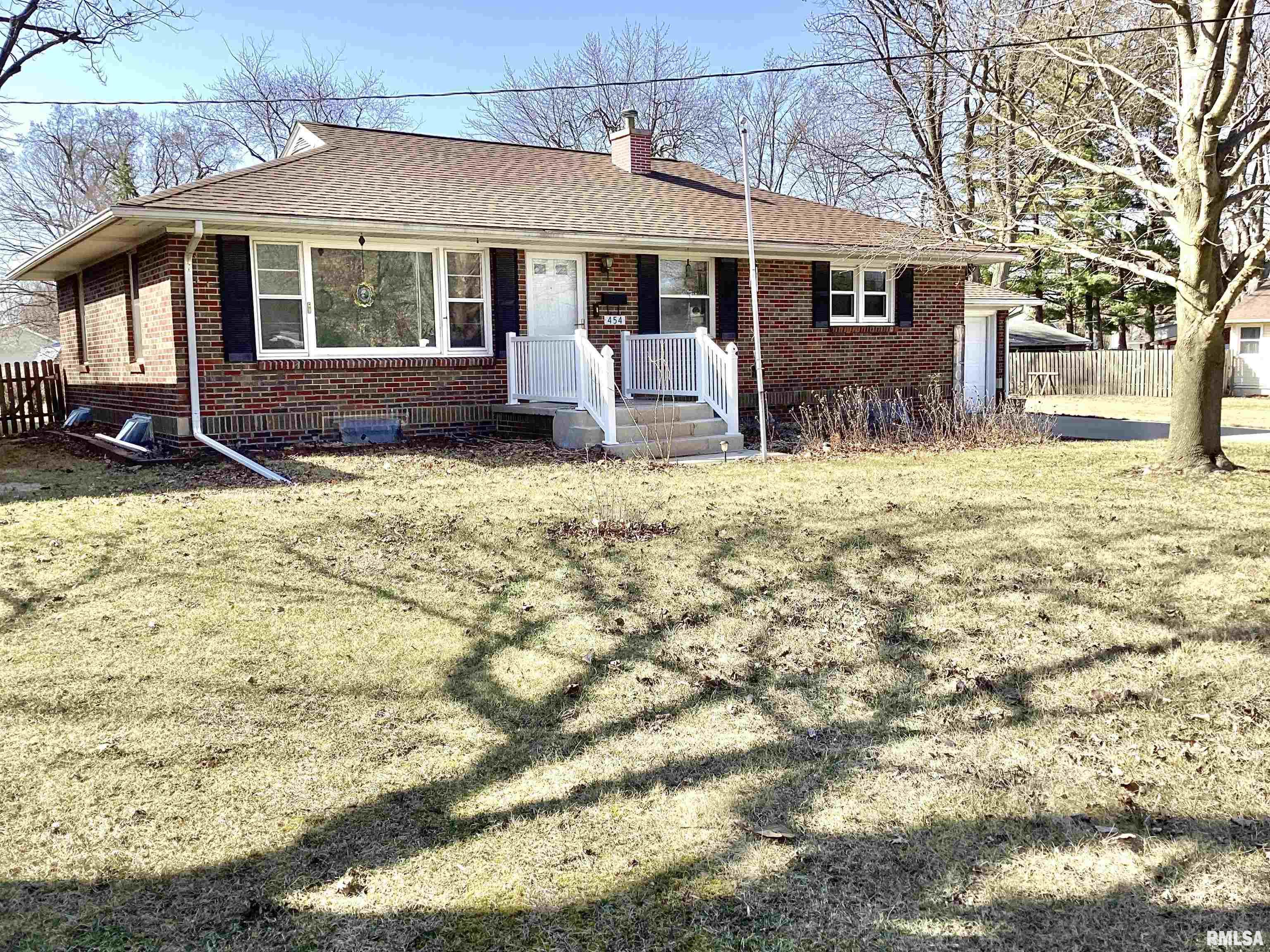 454 E Prospect Street, Farmington, Illinois image 1