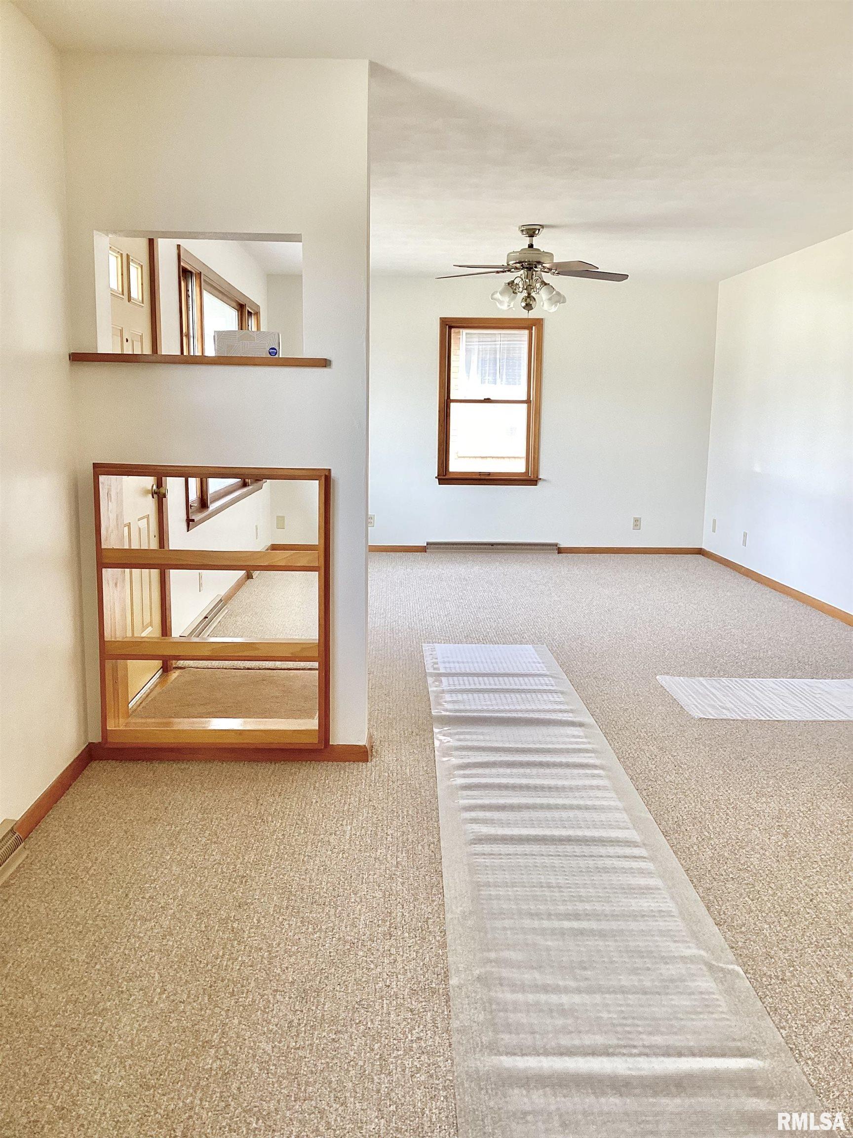 454 E Prospect Street, Farmington, Illinois image 24