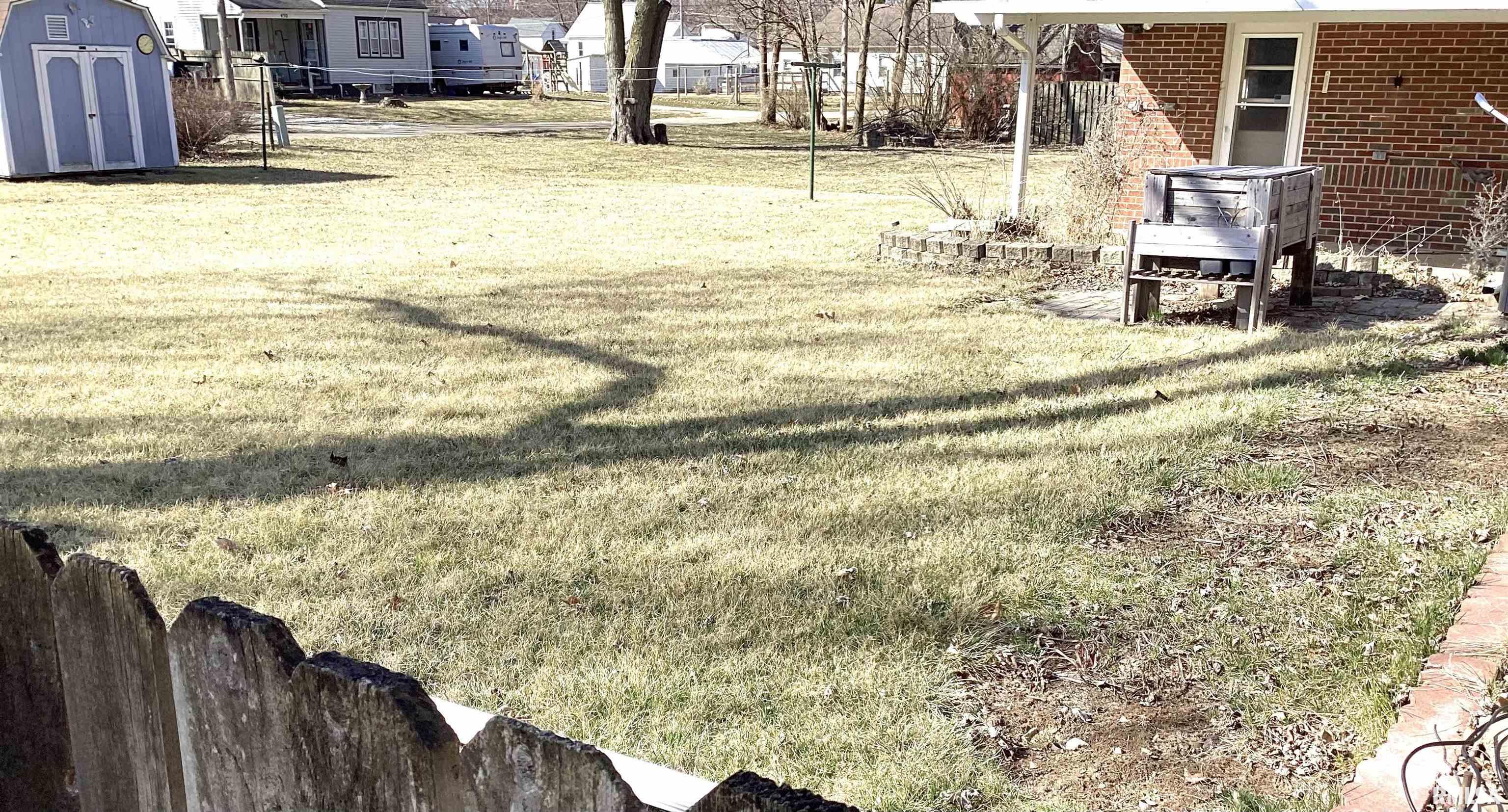 454 E Prospect Street, Farmington, Illinois image 14