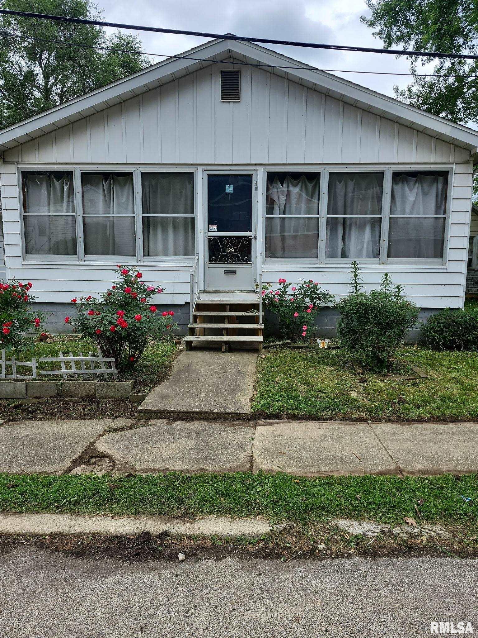 129 Pierson Street, East Peoria, Illinois image 1