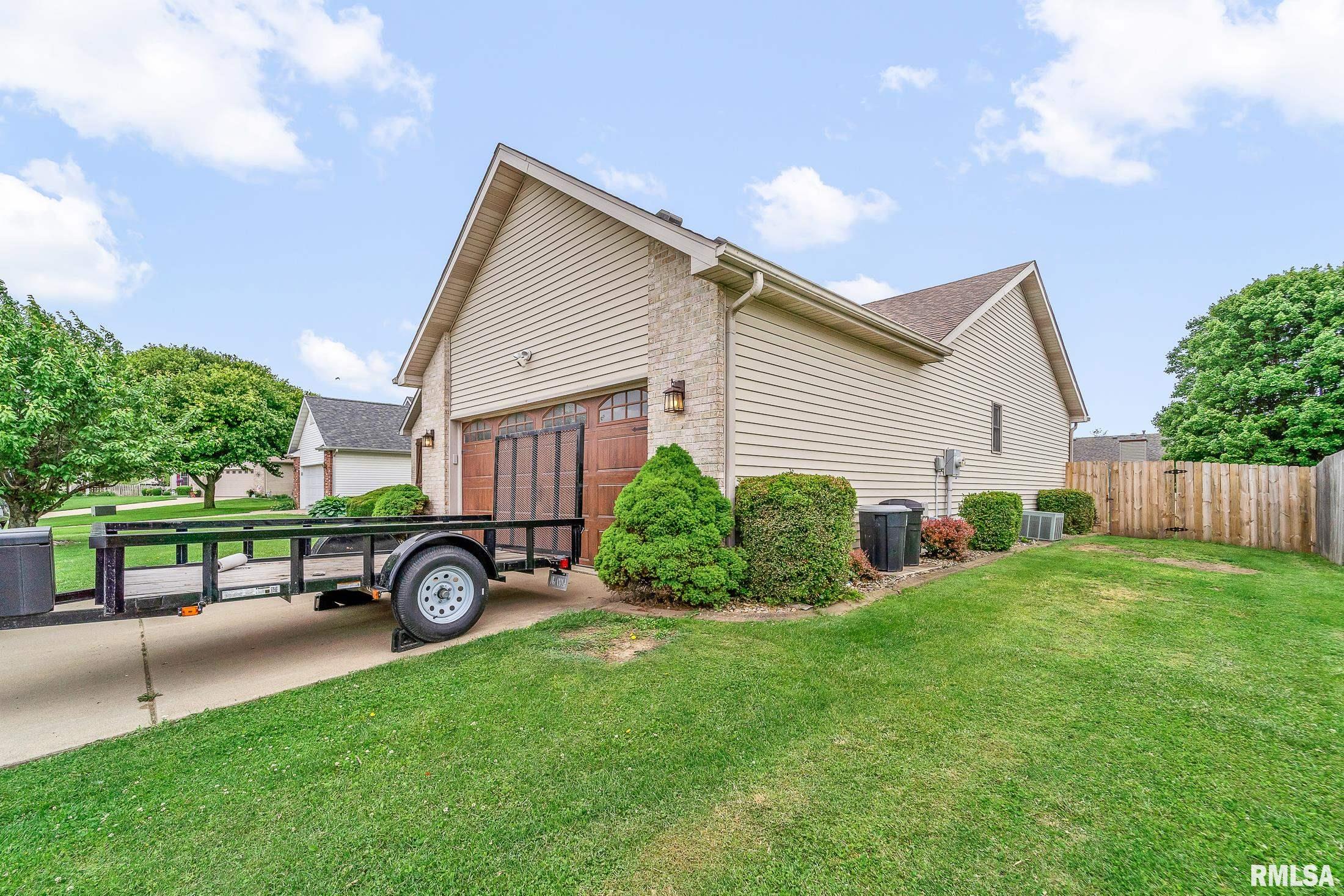 419 Brookside Glen Drive, Sherman, Illinois image 8