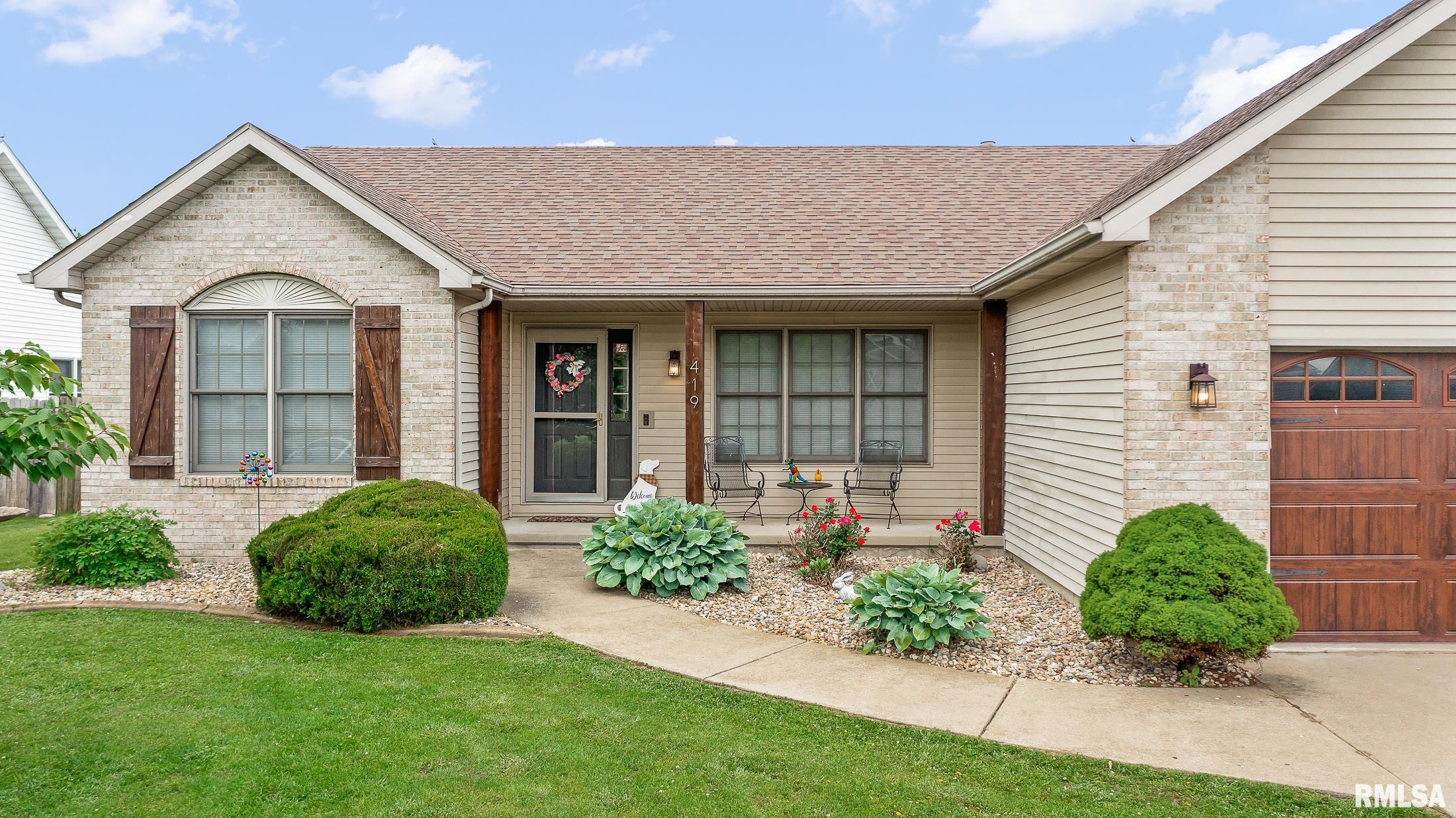 419 Brookside Glen Drive, Sherman, Illinois image 4