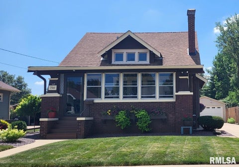 Homes For Sale - 750 Johnston Street<br/> Galesburg, IL 61401