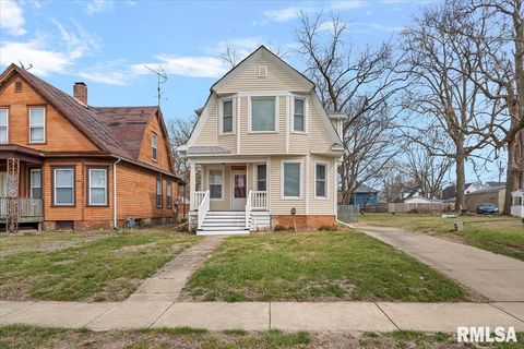 Homes For Sale - 958 N 2nd Street<br/> Sangamon County, Springfield, IL 62702