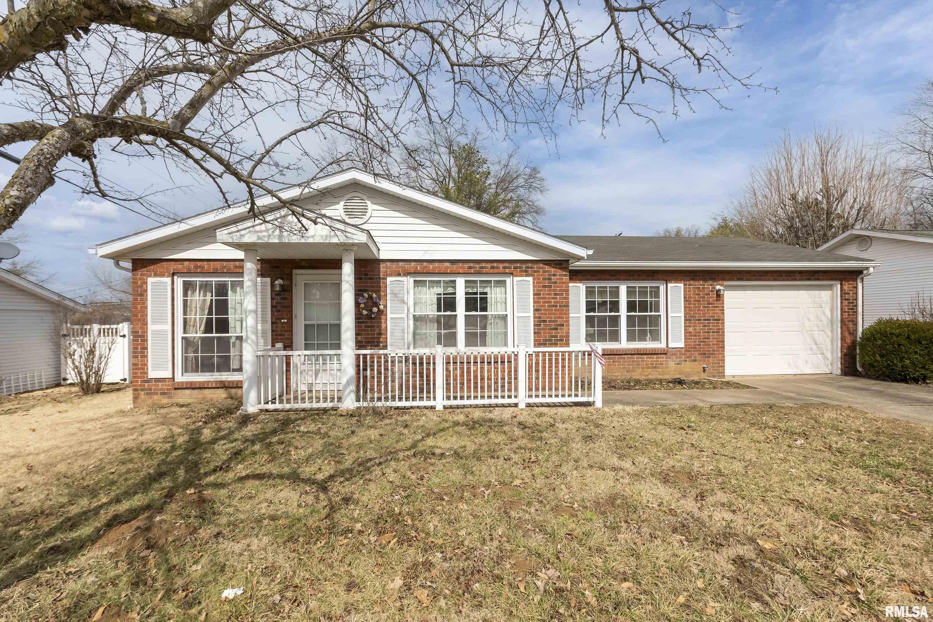 1806 W Sunset Drive, Carbondale, Illinois image 1